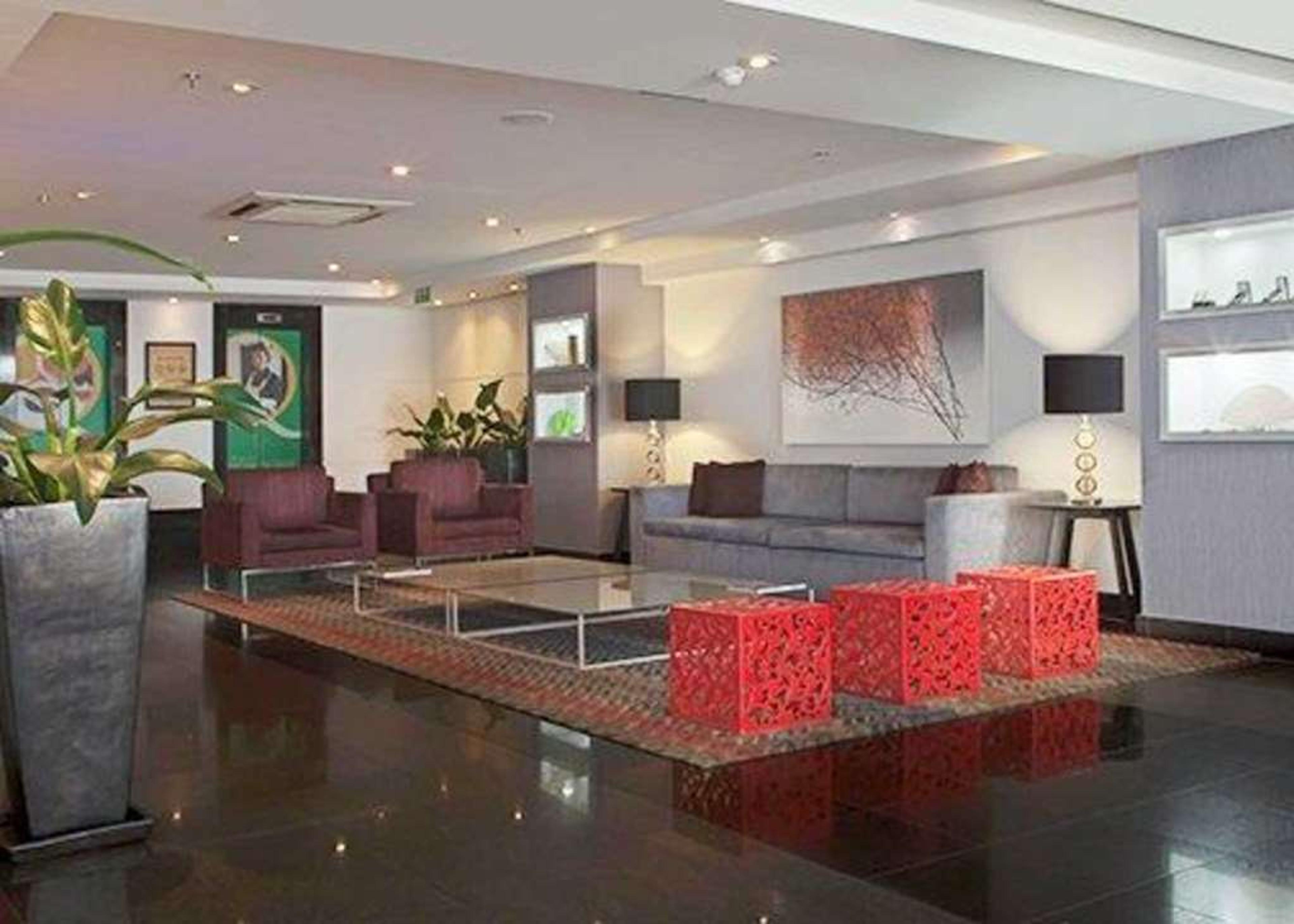 Hotel Photo 1