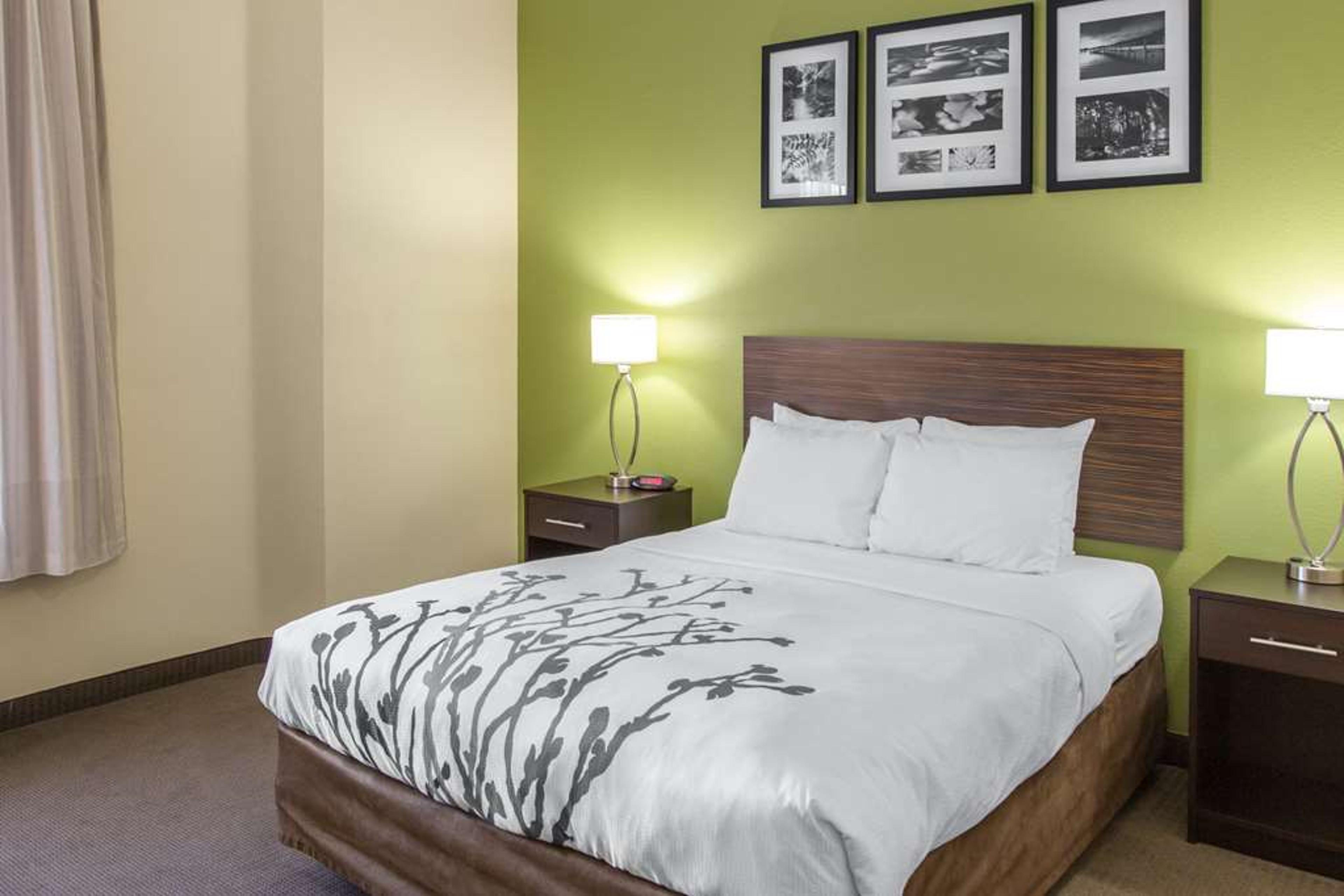 SLEEP INN AND SUITES BAKERSFIELD NO