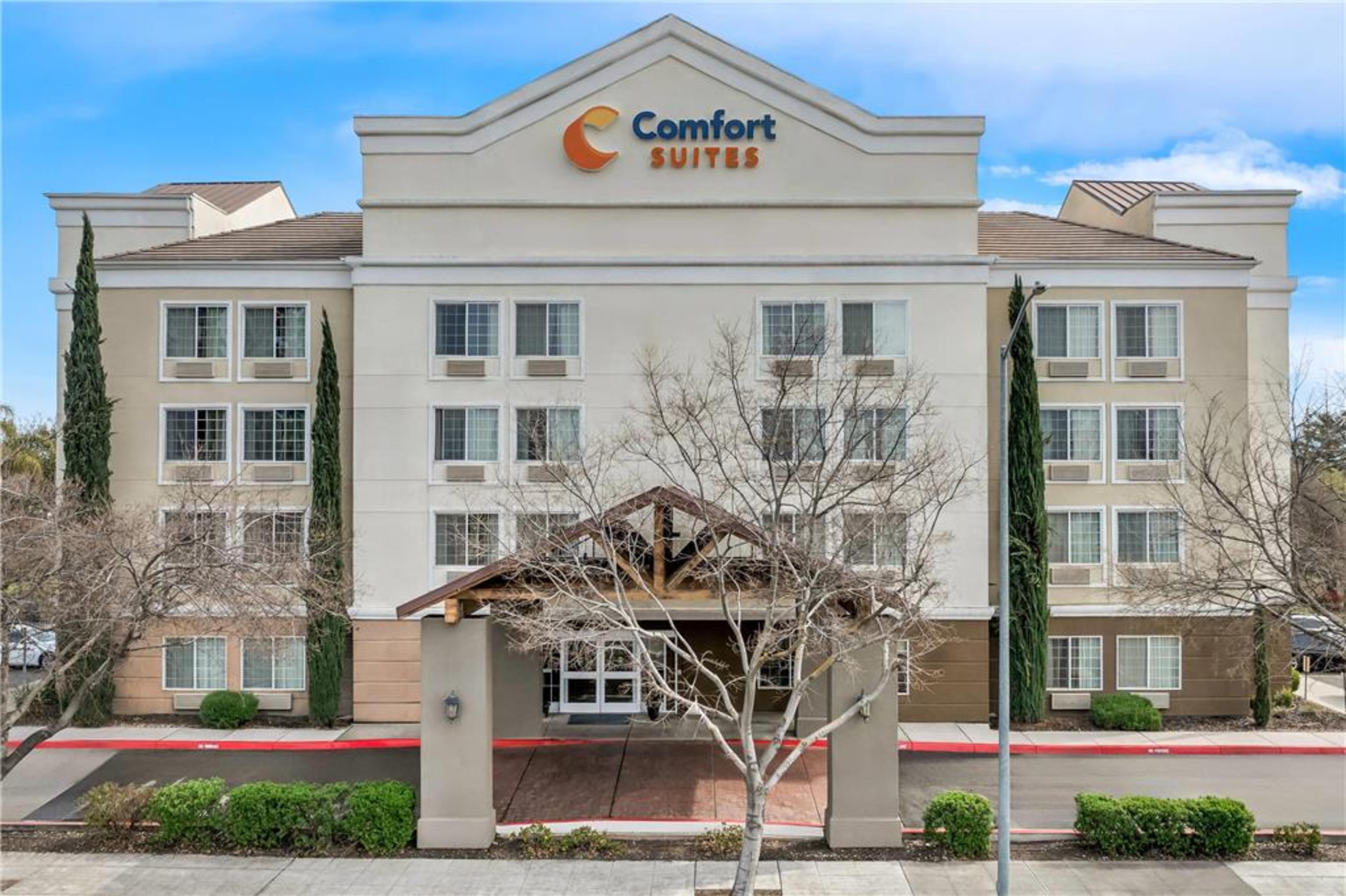 COMFORT SUITES CLOVIS