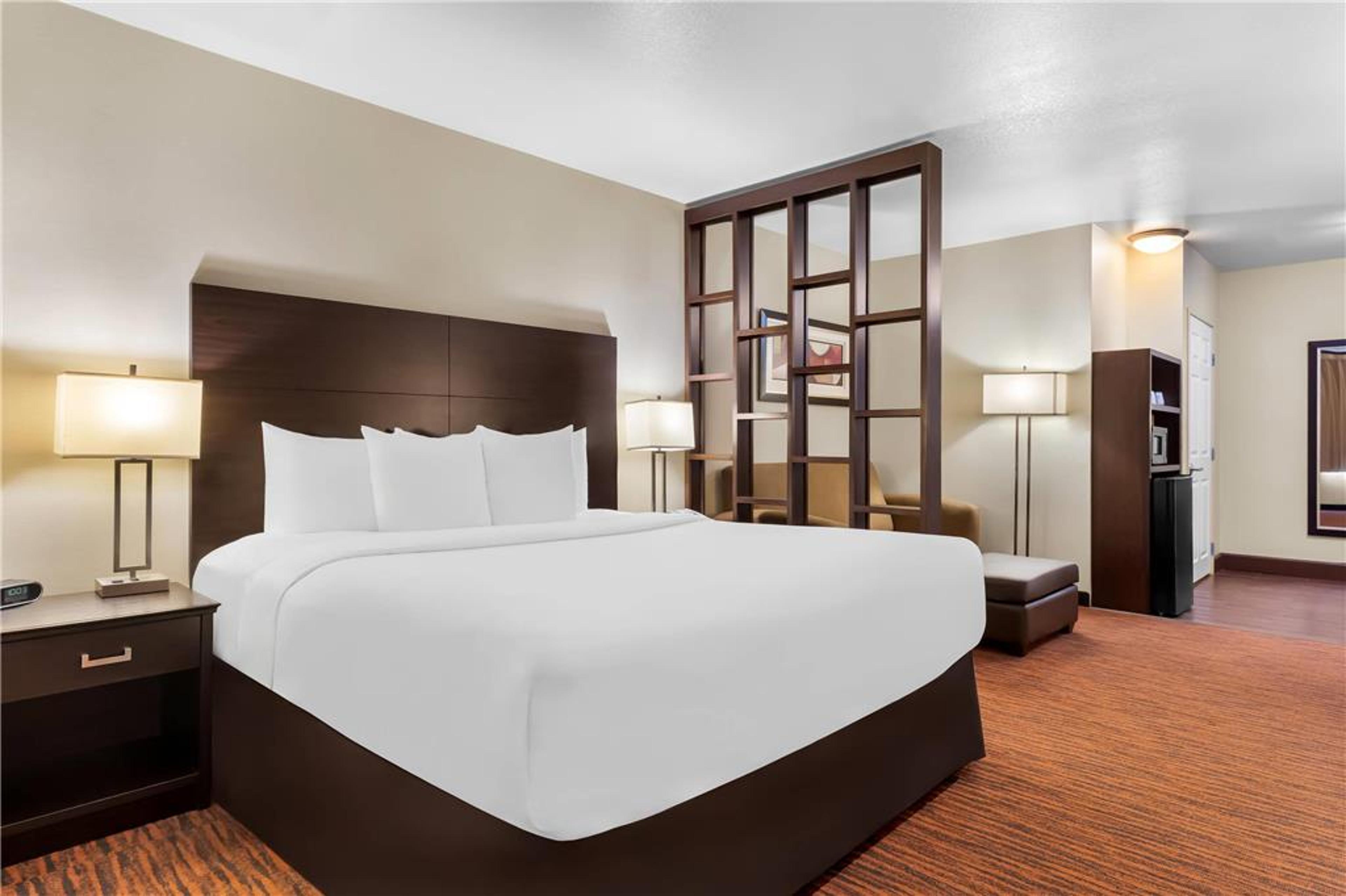 COMFORT SUITES CLOVIS