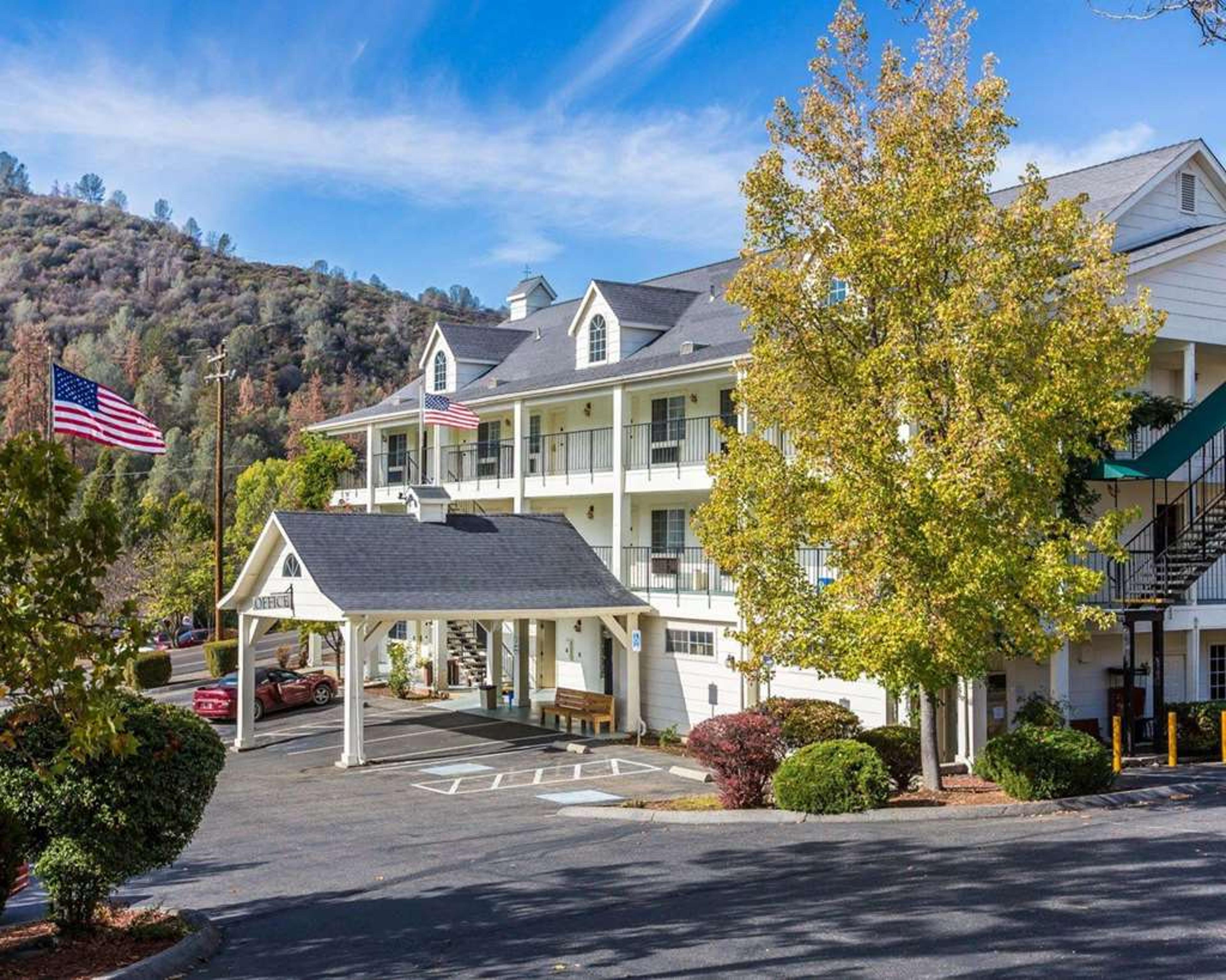 QUALITY INN YOSEMITE VALLEY GATEWAY