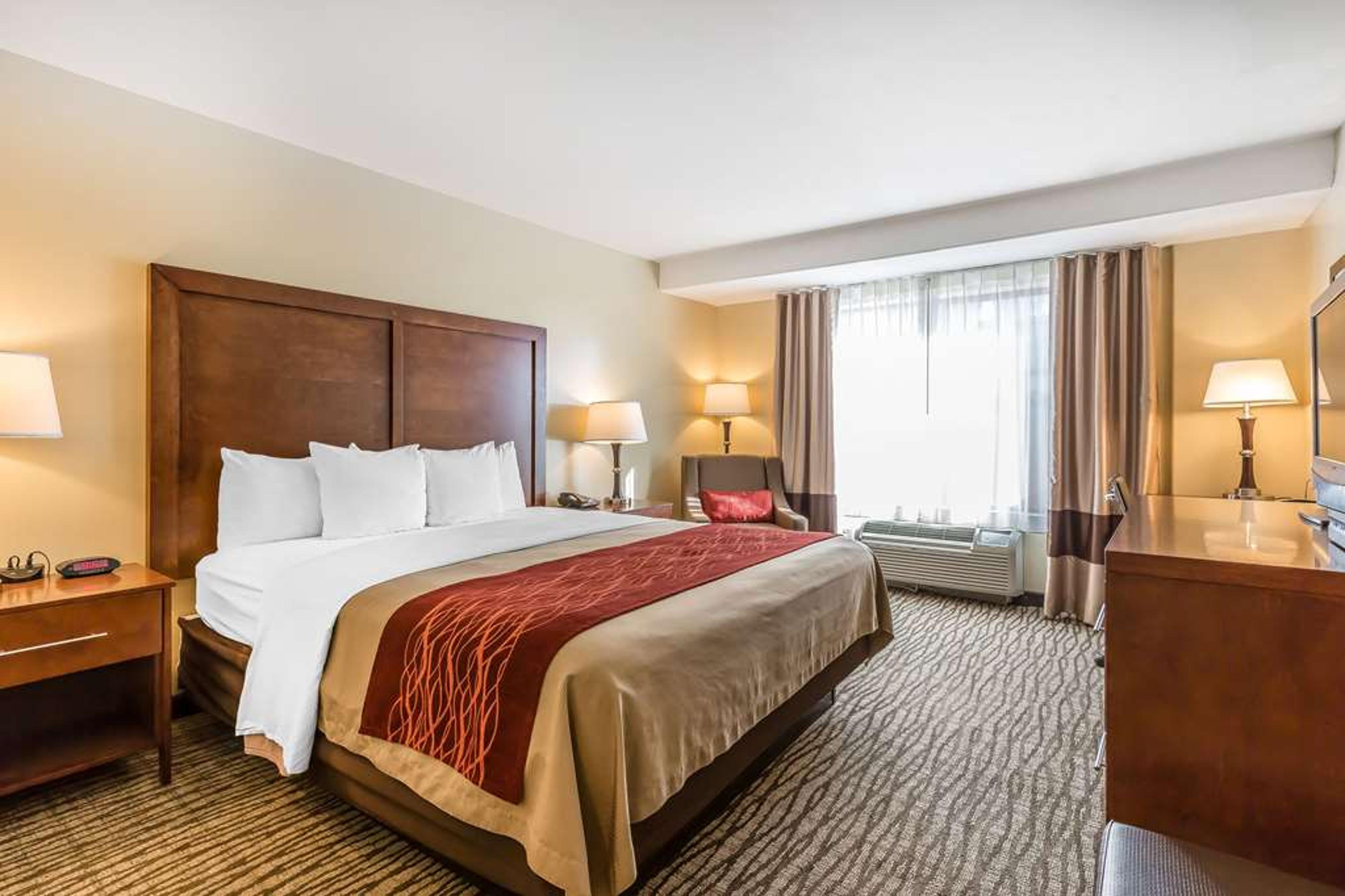 COMFORT INN POMONA NEAR FAIRPLEX