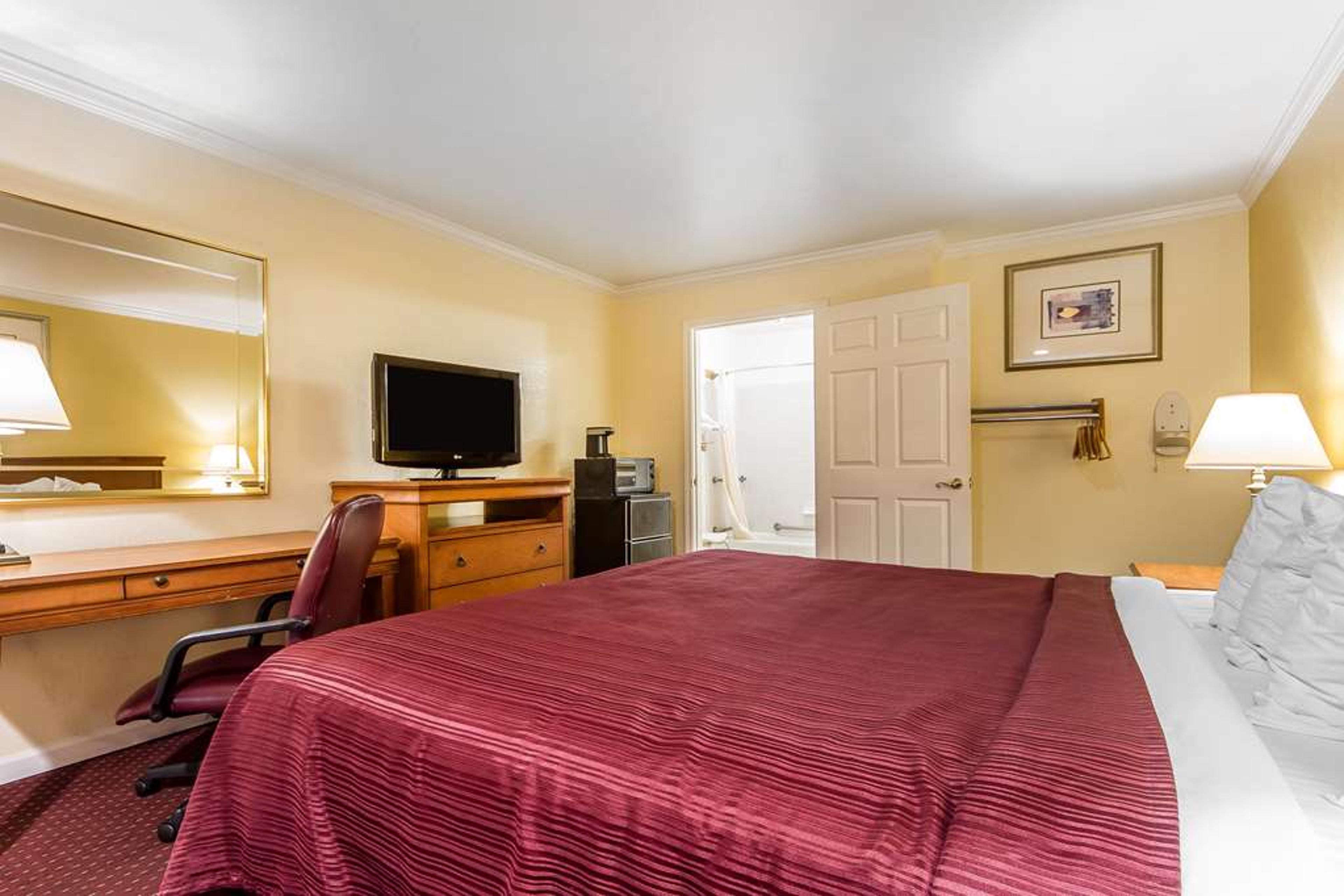 QUALITY INN AND SUITES GILROY