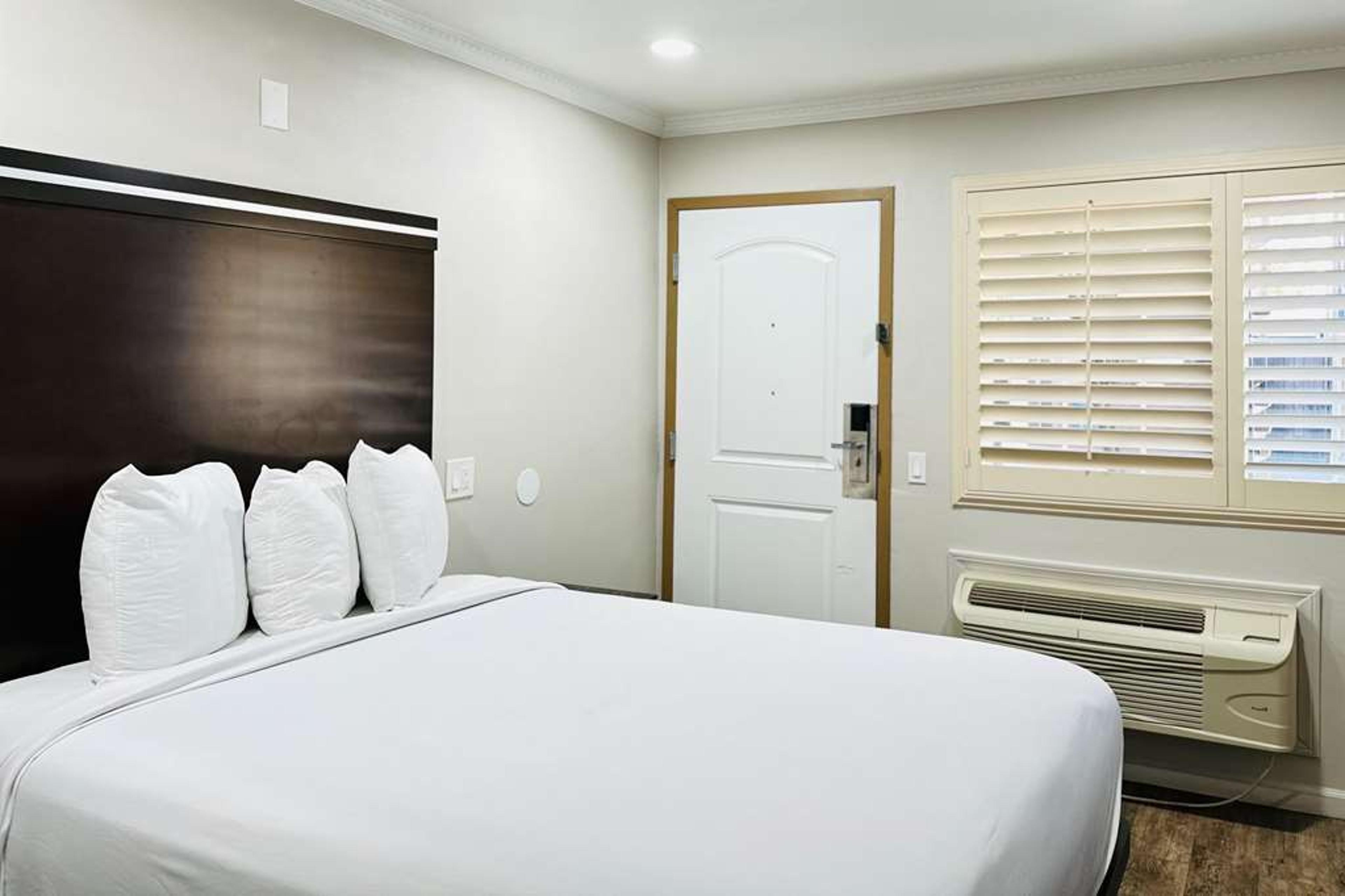 RODEWAY INN LEMON GROVE SAN DIEGO E