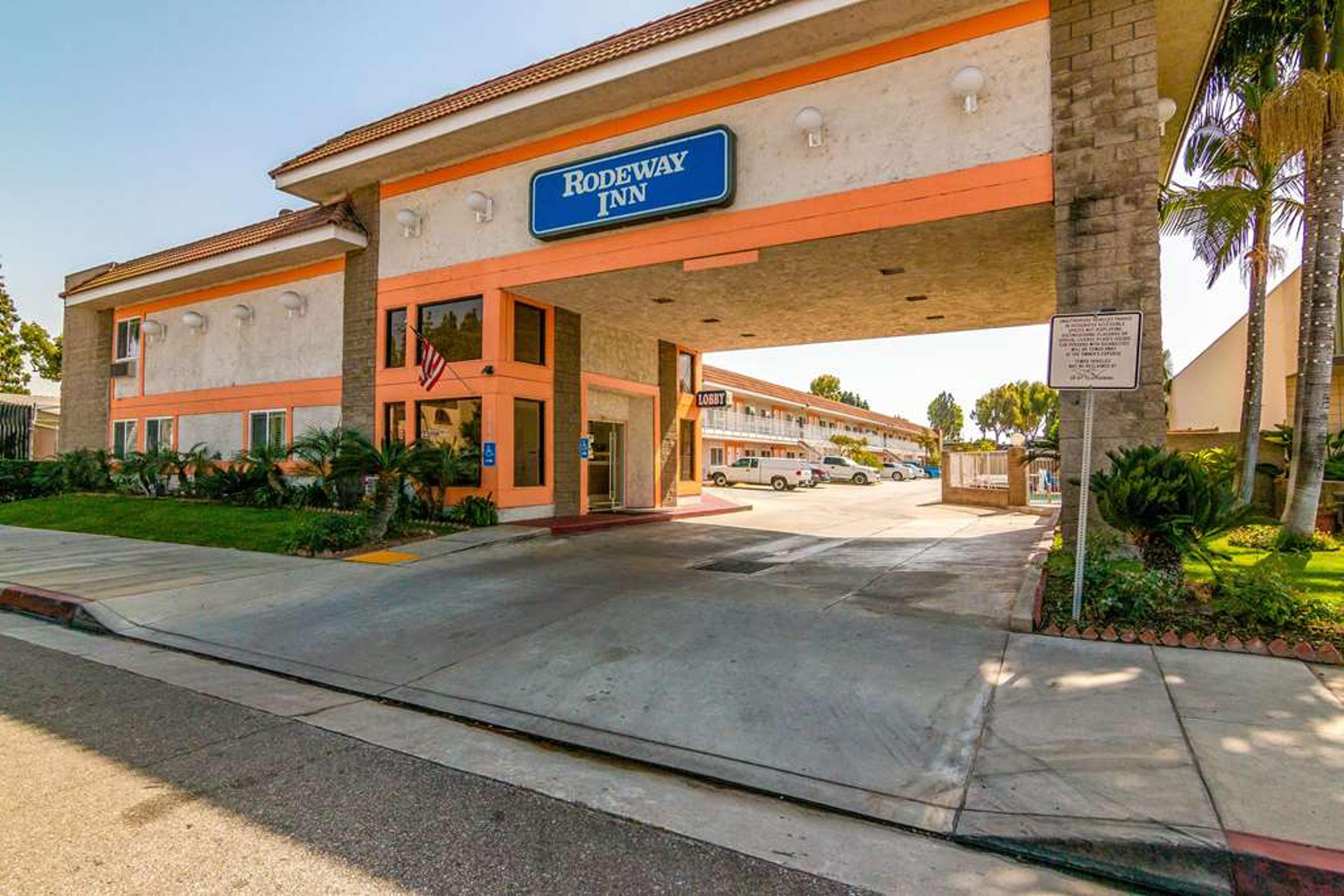 RODEWAY INN ARTESIA CERRITOS