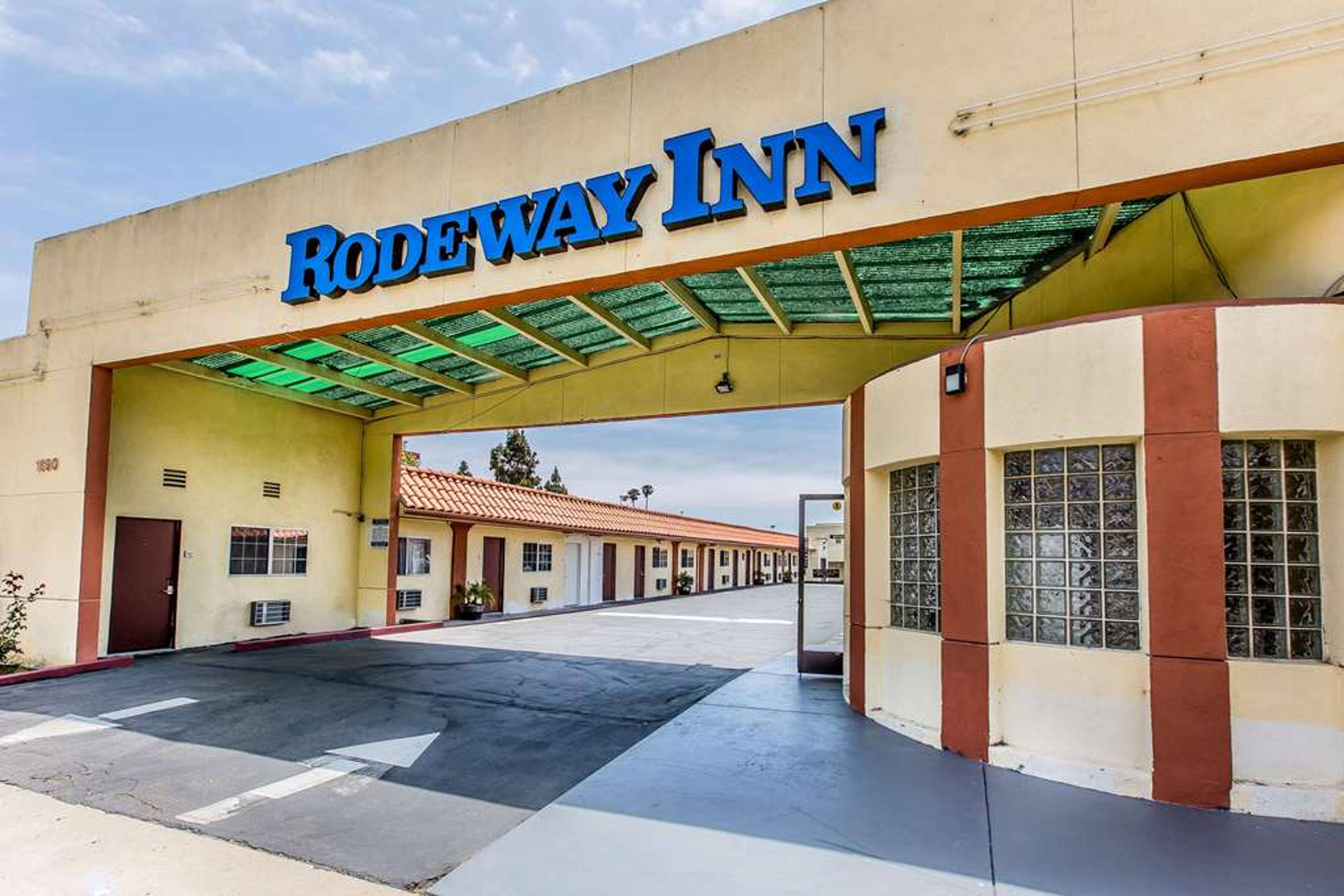 RODEWAY INN