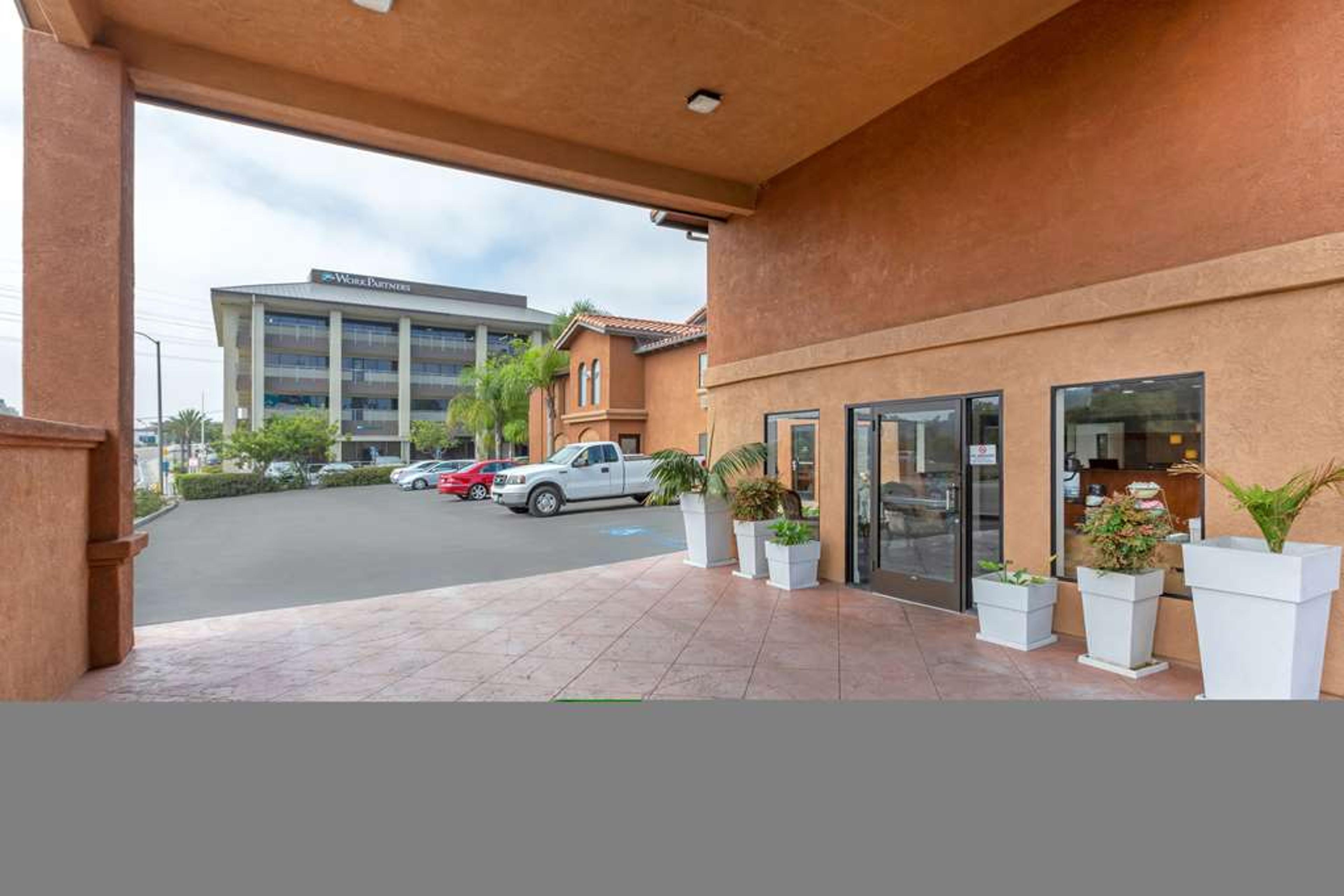 QUALITY INN AND SUITES OCEANSIDE NE