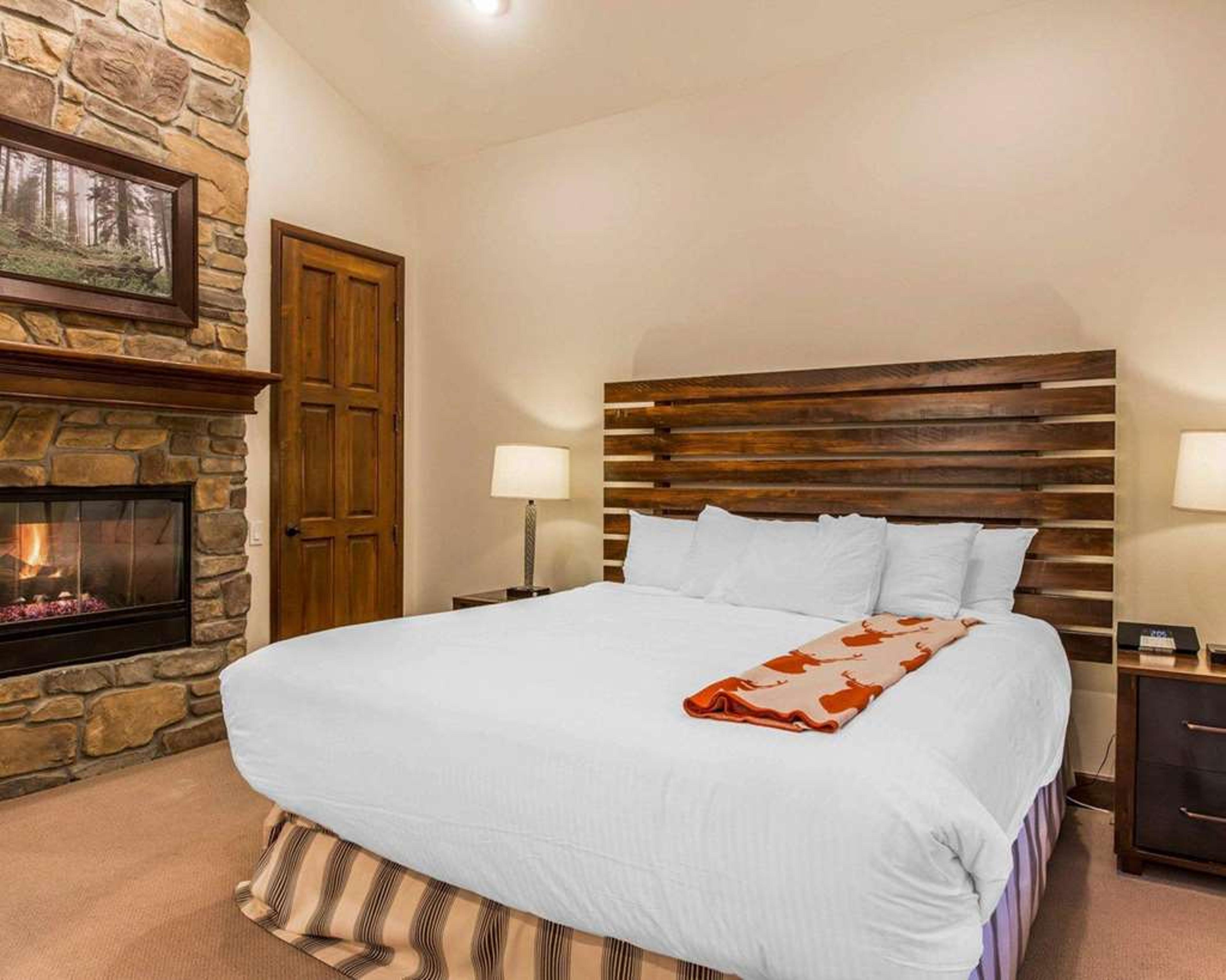 BLUEGREEN VACATIONS BIG BEAR VILLAG