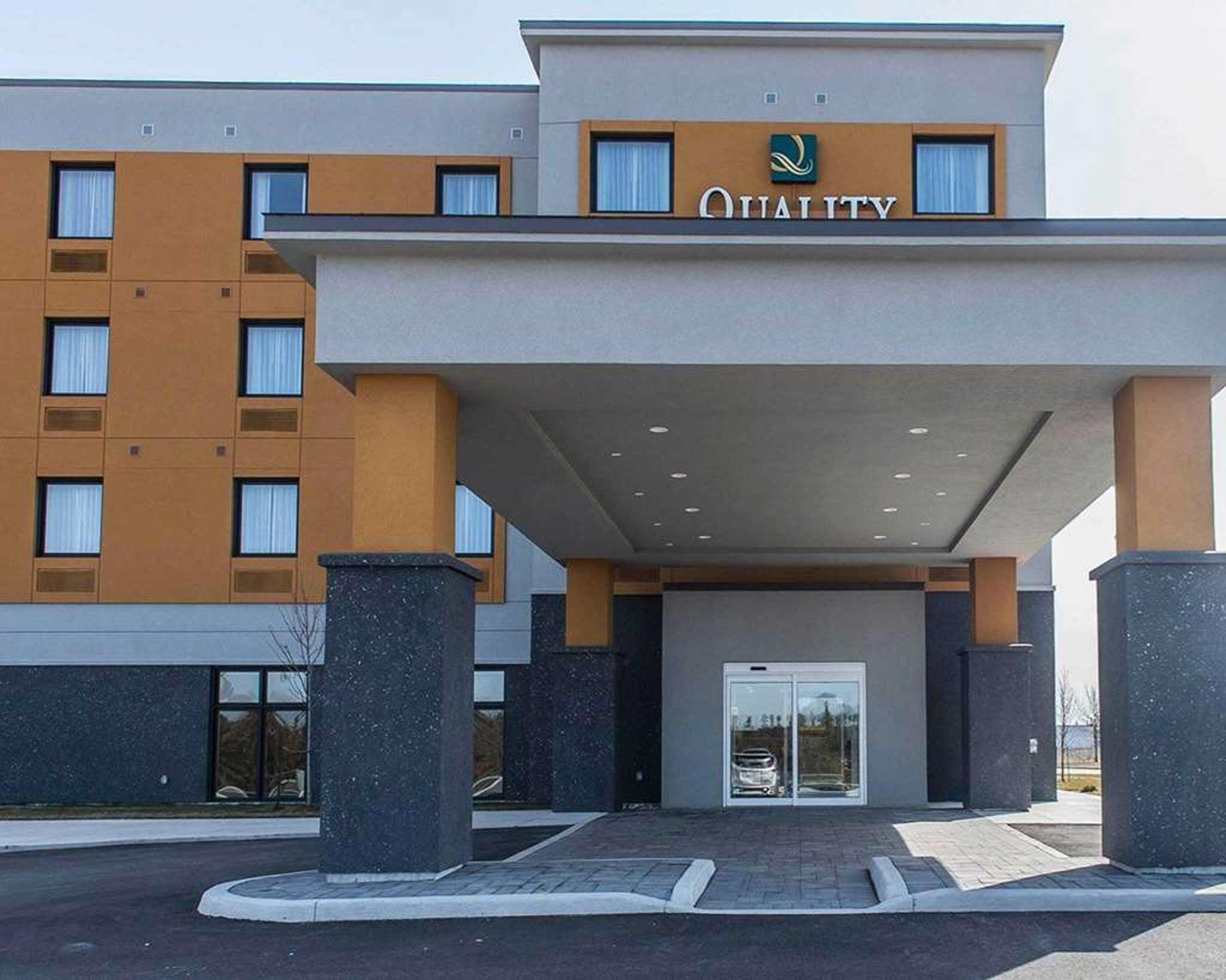 QUALITY INN AND SUITES