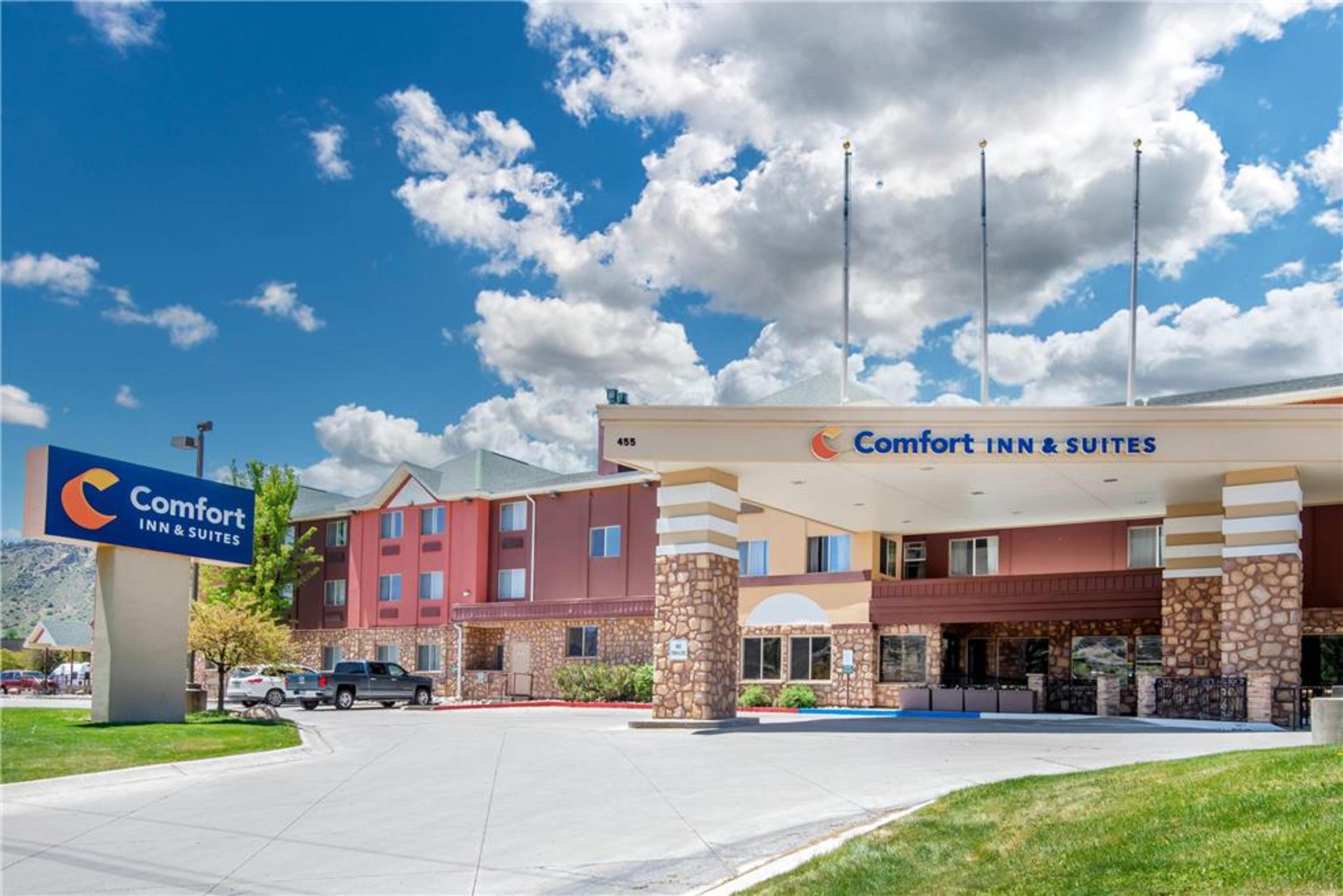 COMFORT INN & SUITES DURANGO