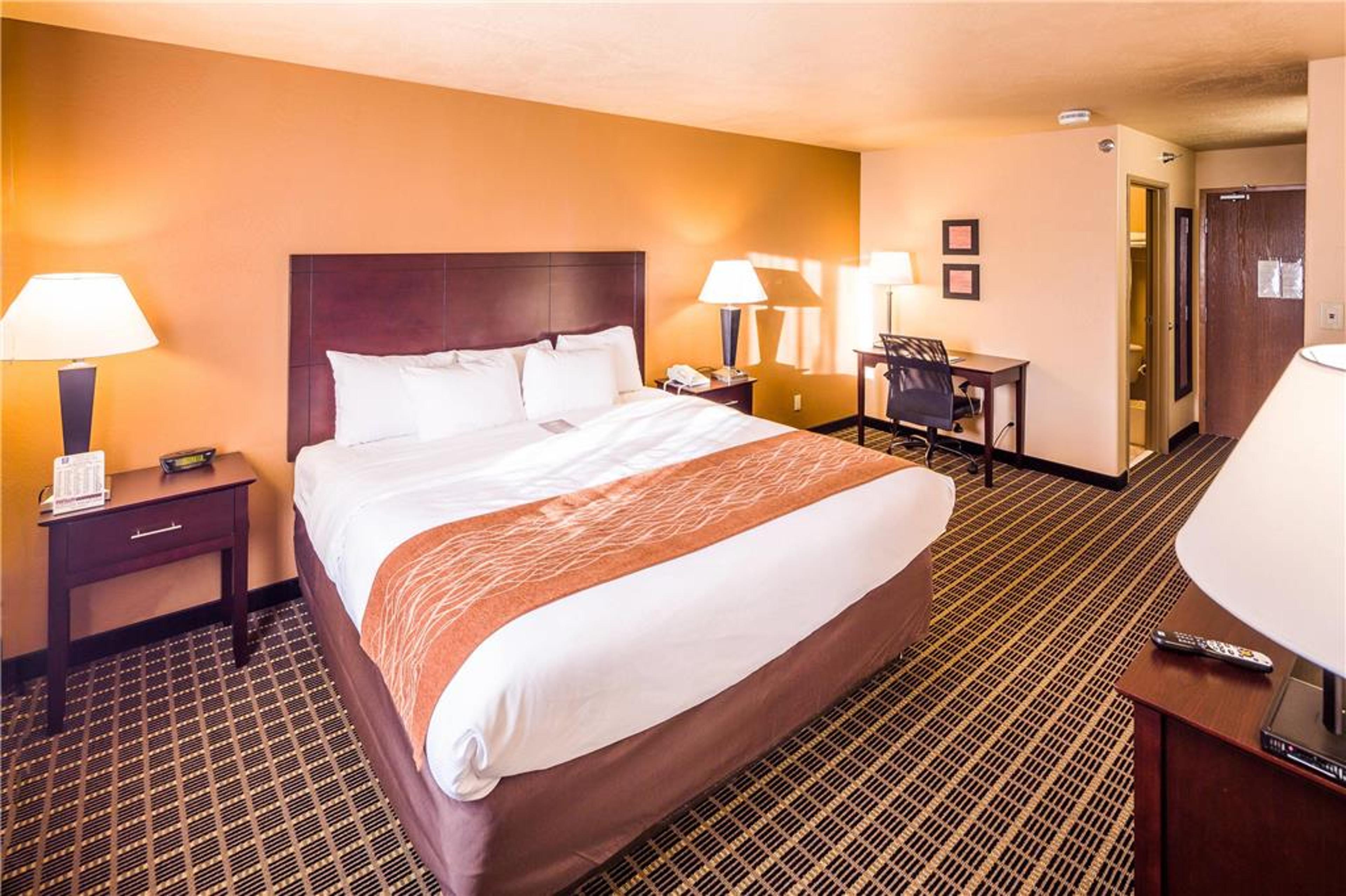 COMFORT INN AND SUITES GUNNISON-CRE