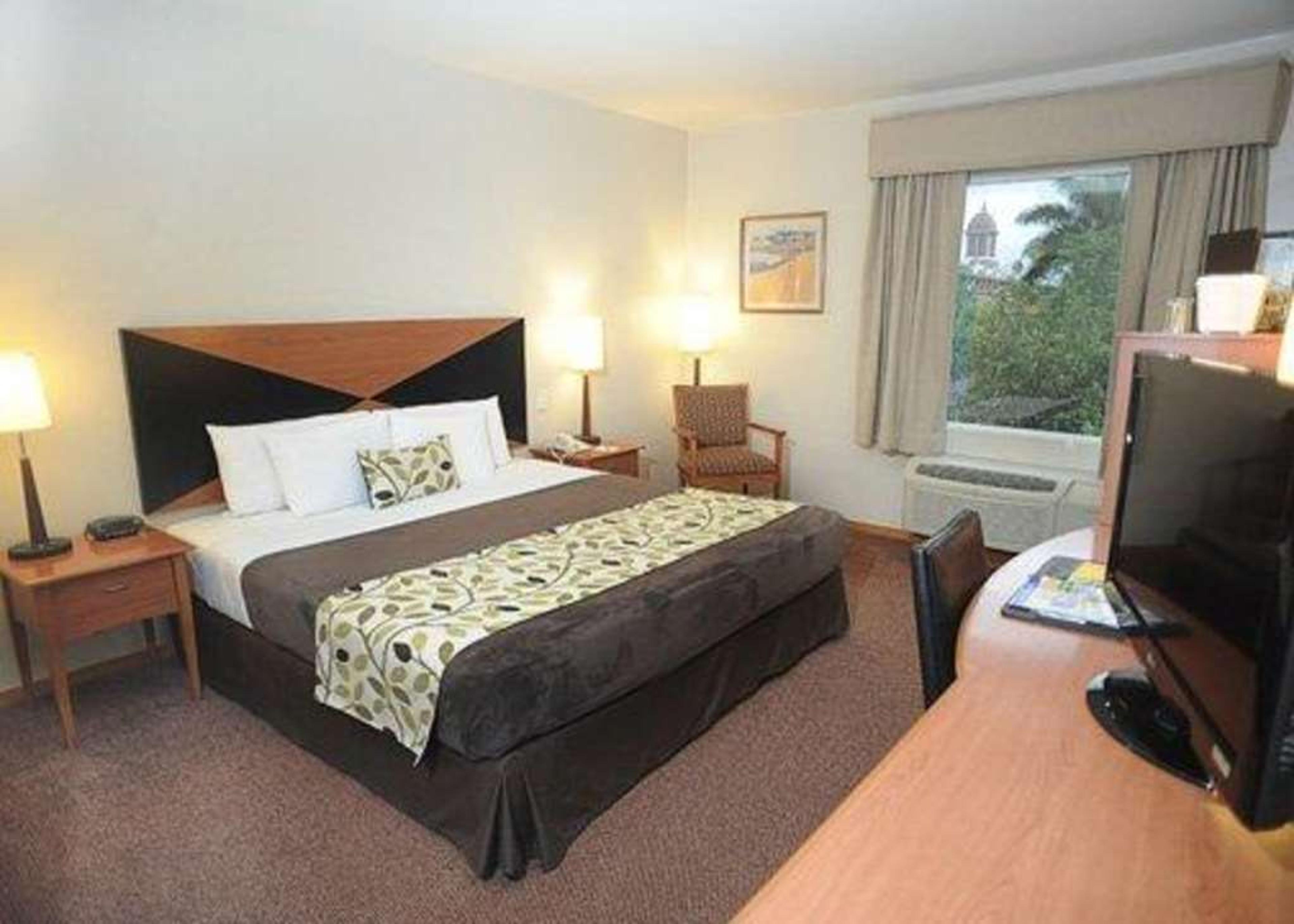 SLEEP INN PASEO LAS DAMAS