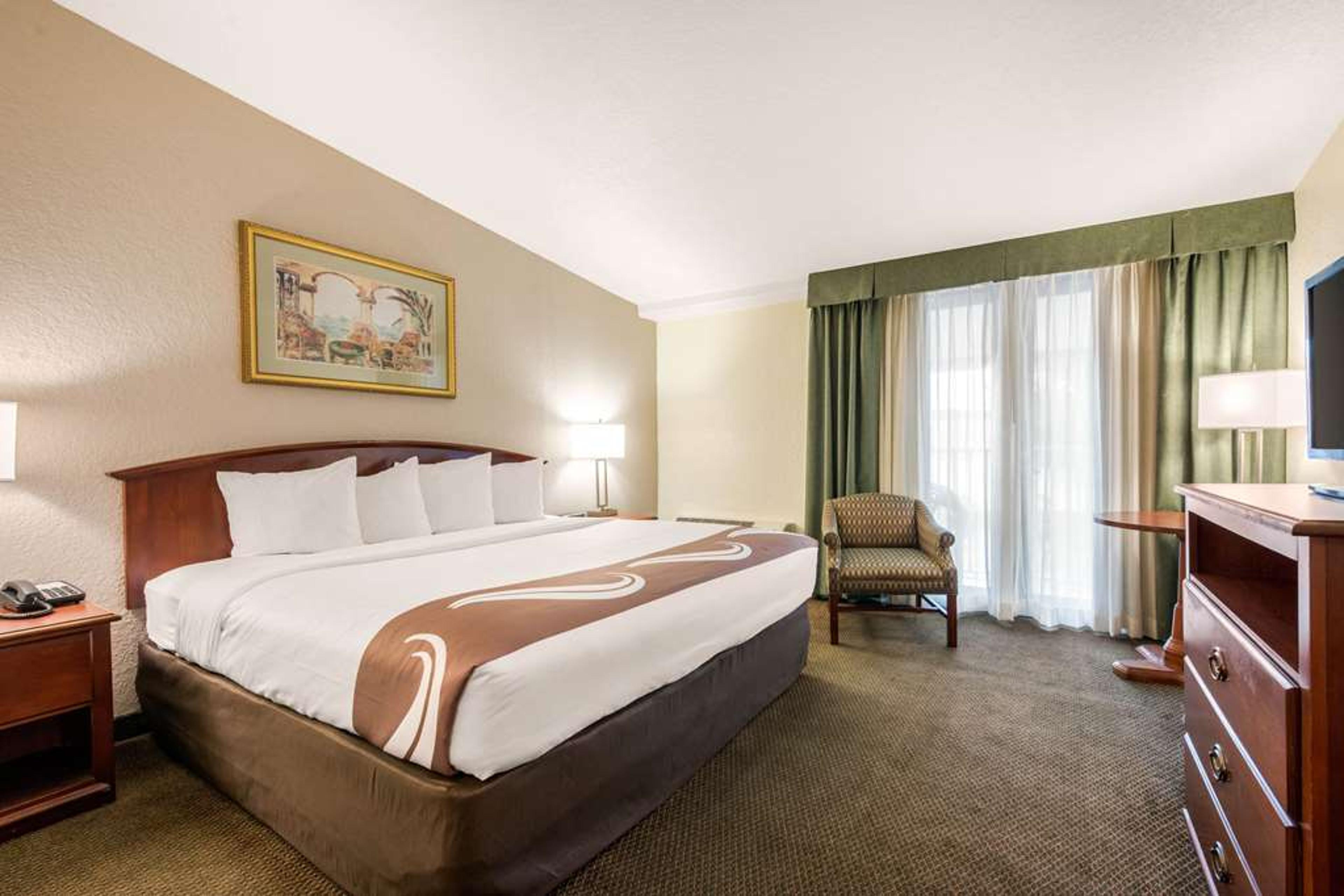 QUALITY INN AND SUITES TARPON SPRIN