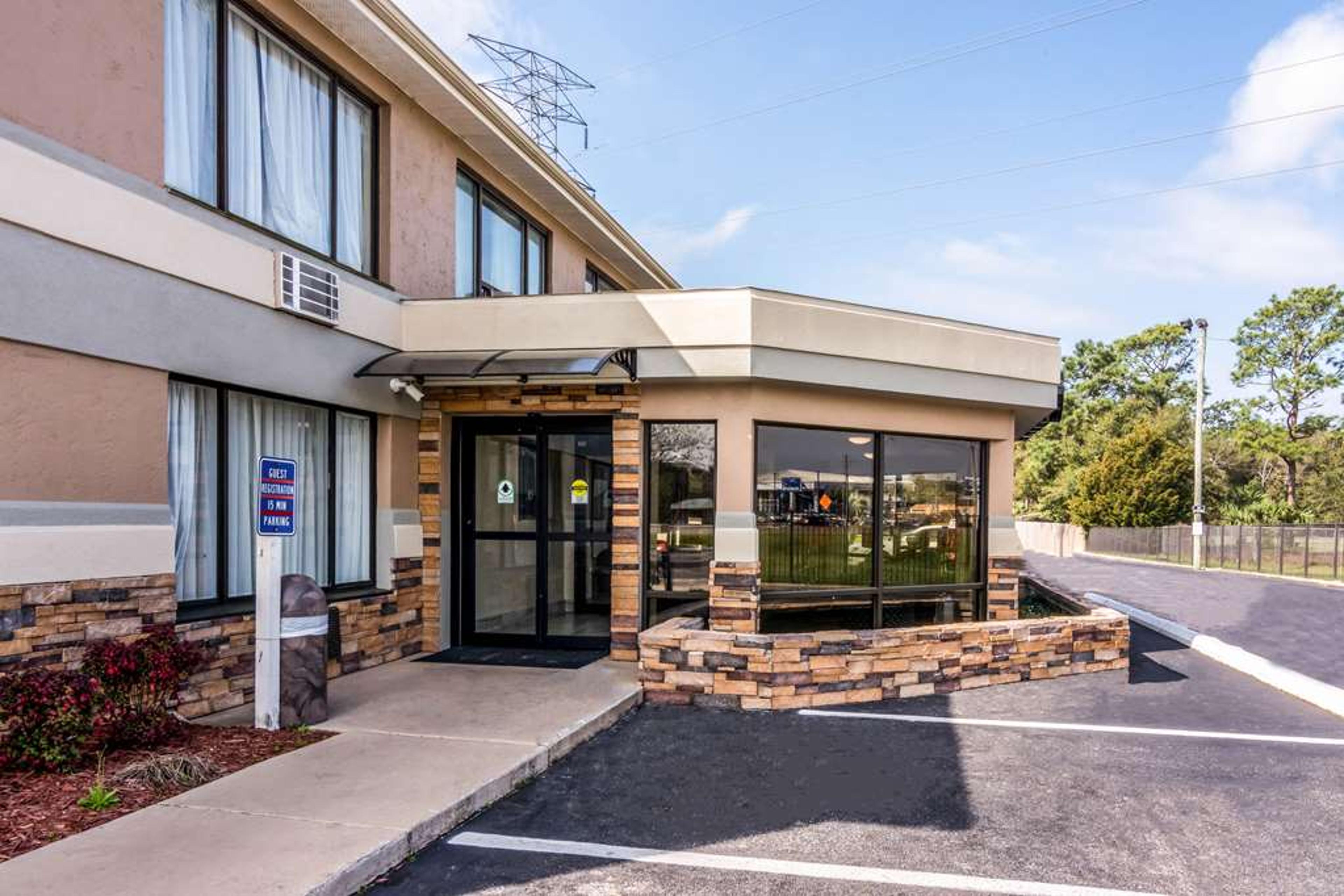 QUALITY INN PENSACOLA