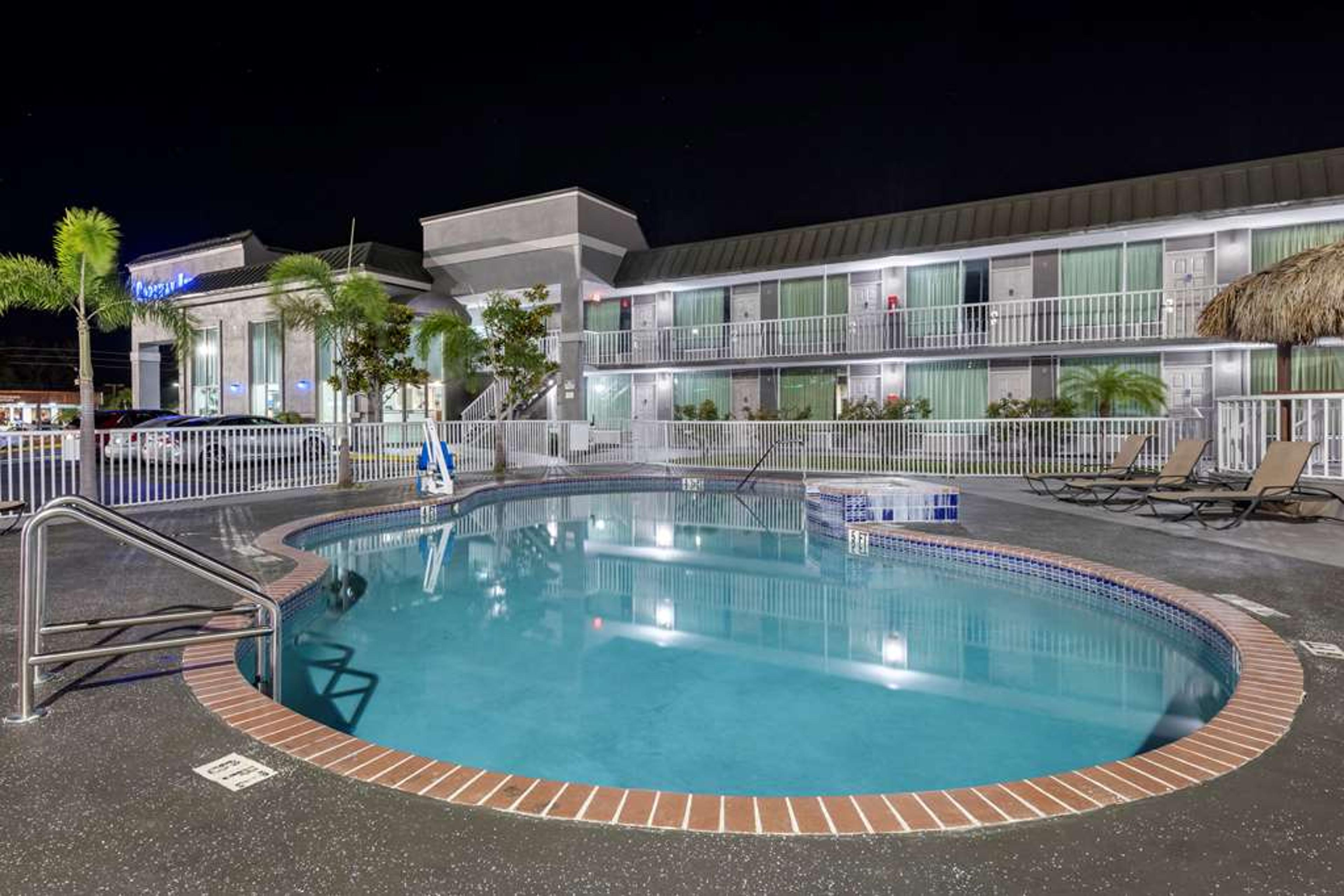Hotel Photo 3
