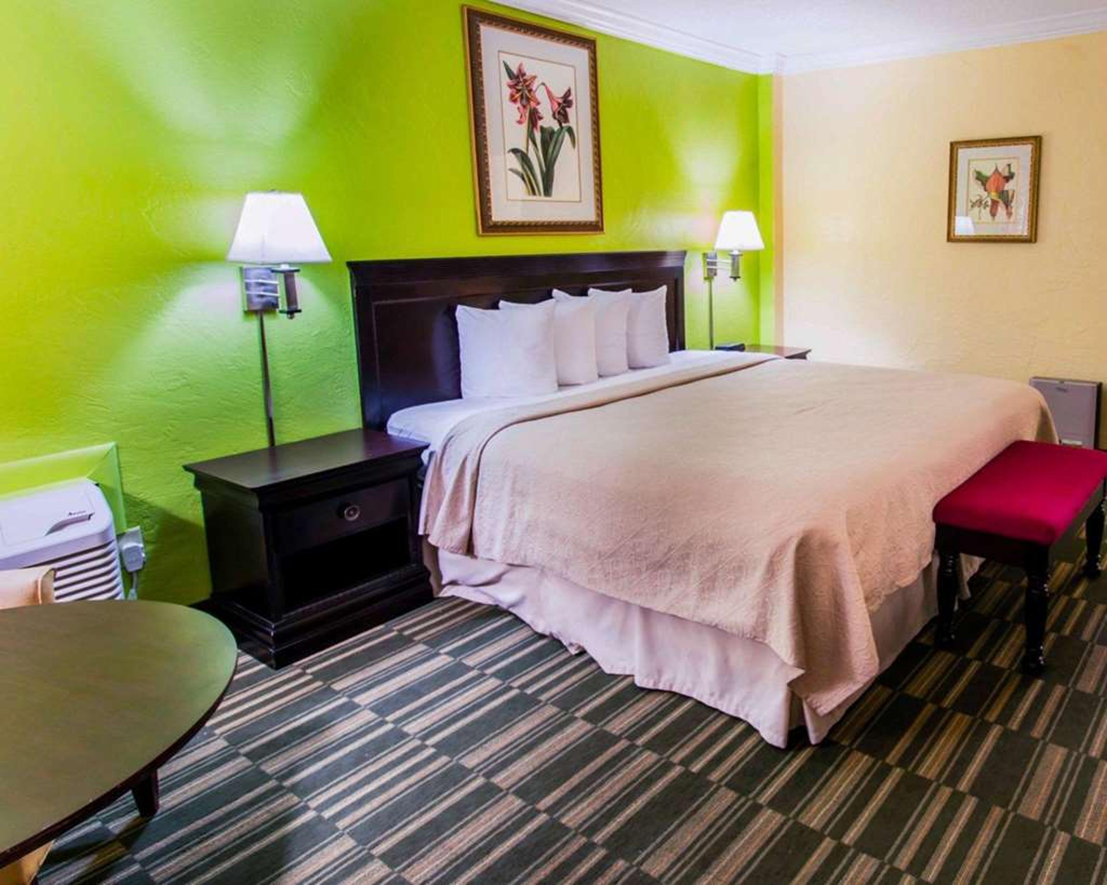 COMFORT INN AND SUITES ORMOND BEACH