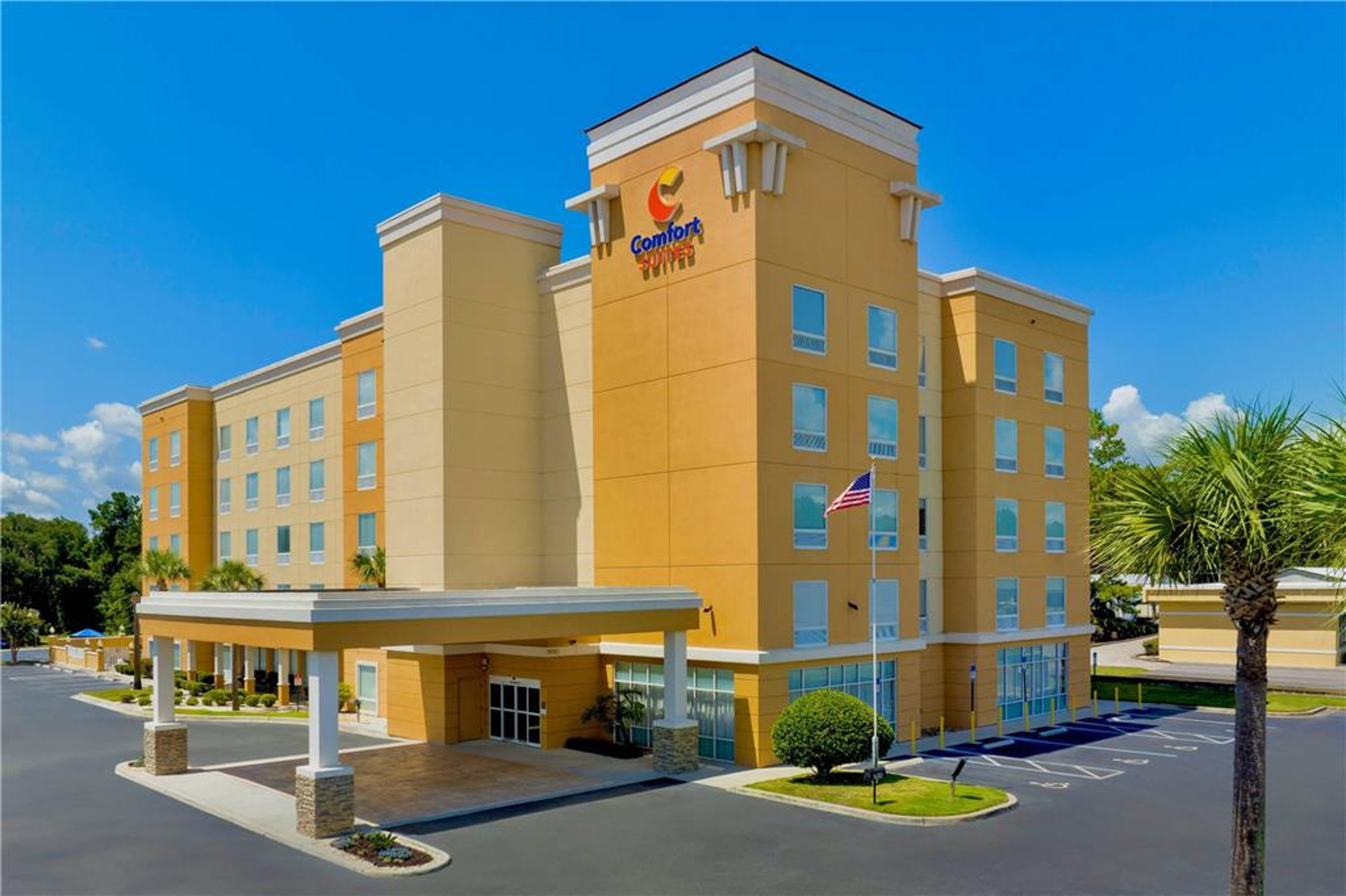 COMFORT SUITES LAKE CITY