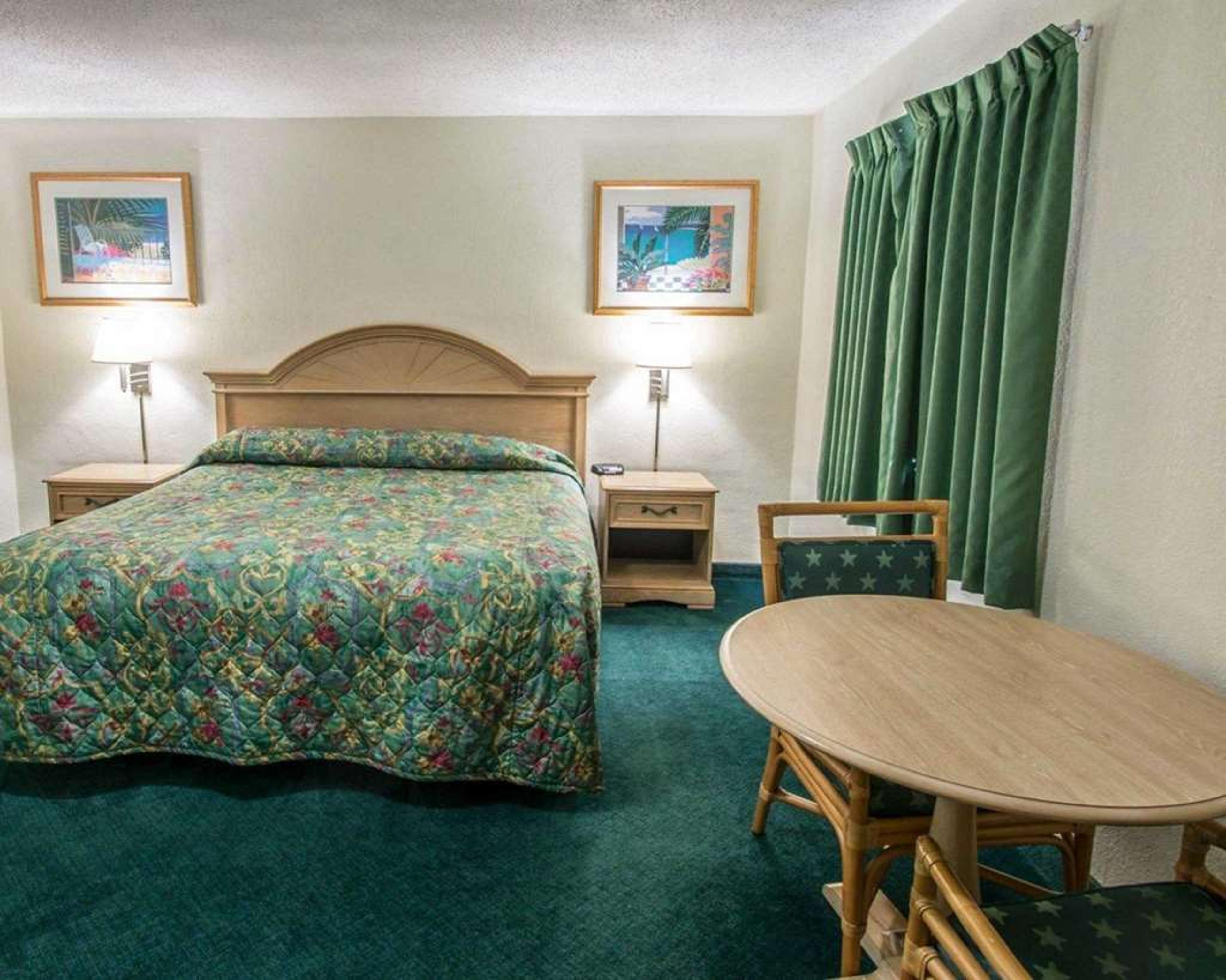 RODEWAY INN FORT PIERCE US HIGHWAY