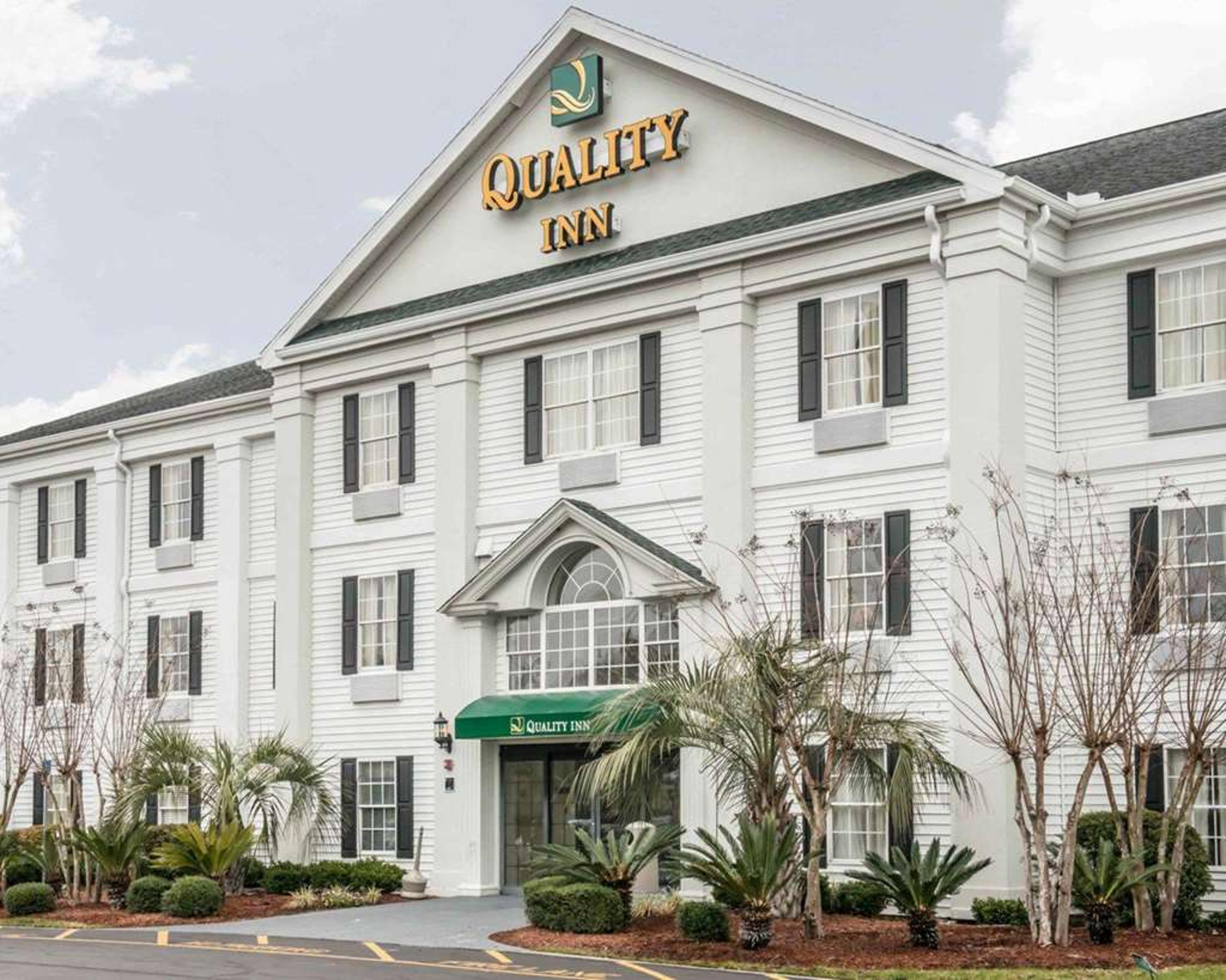 QUALITY INN LAKE CITY