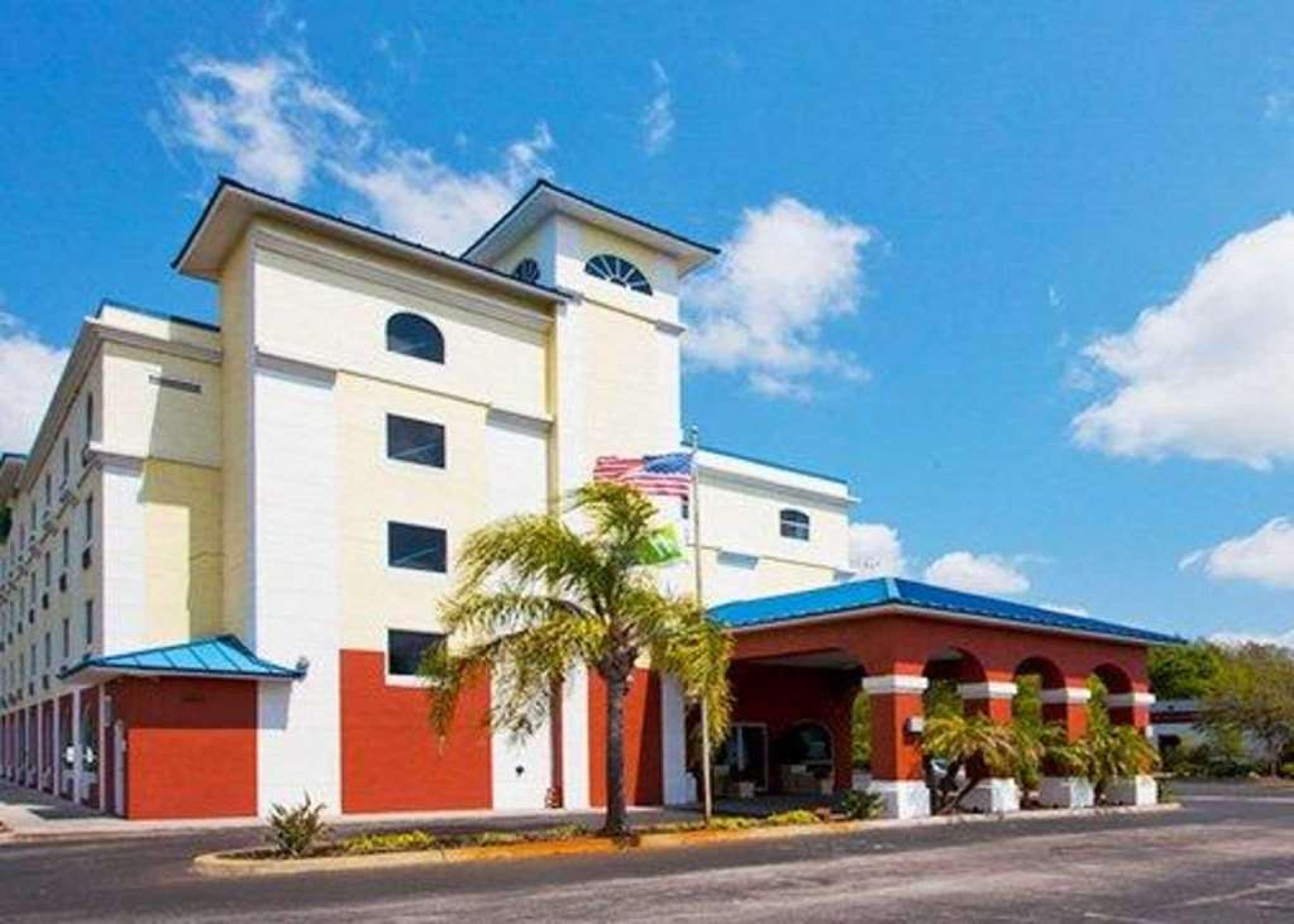 Hotel Photo 1