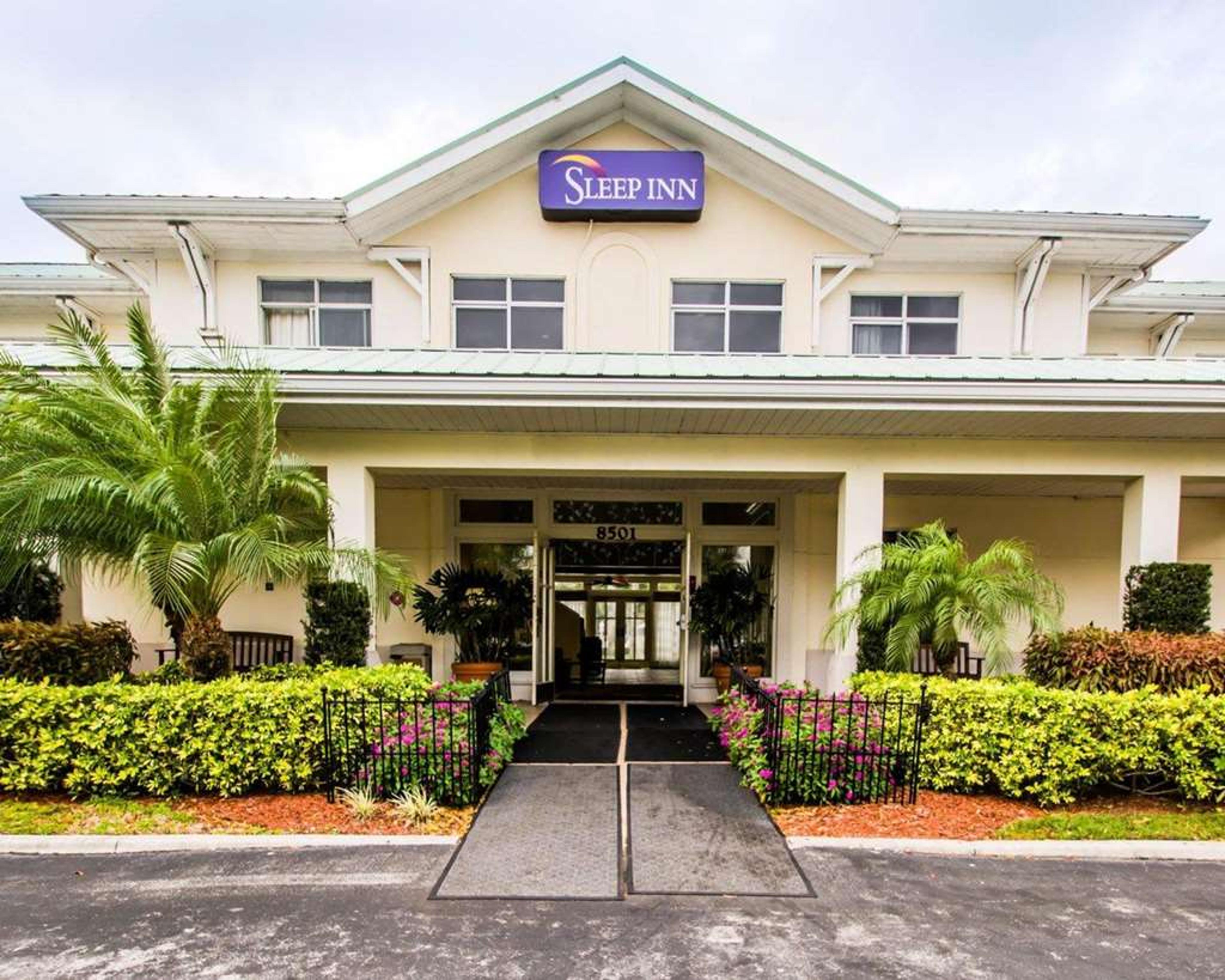 SLEEP INN PORT ST LUCIE AT PGA VILL
