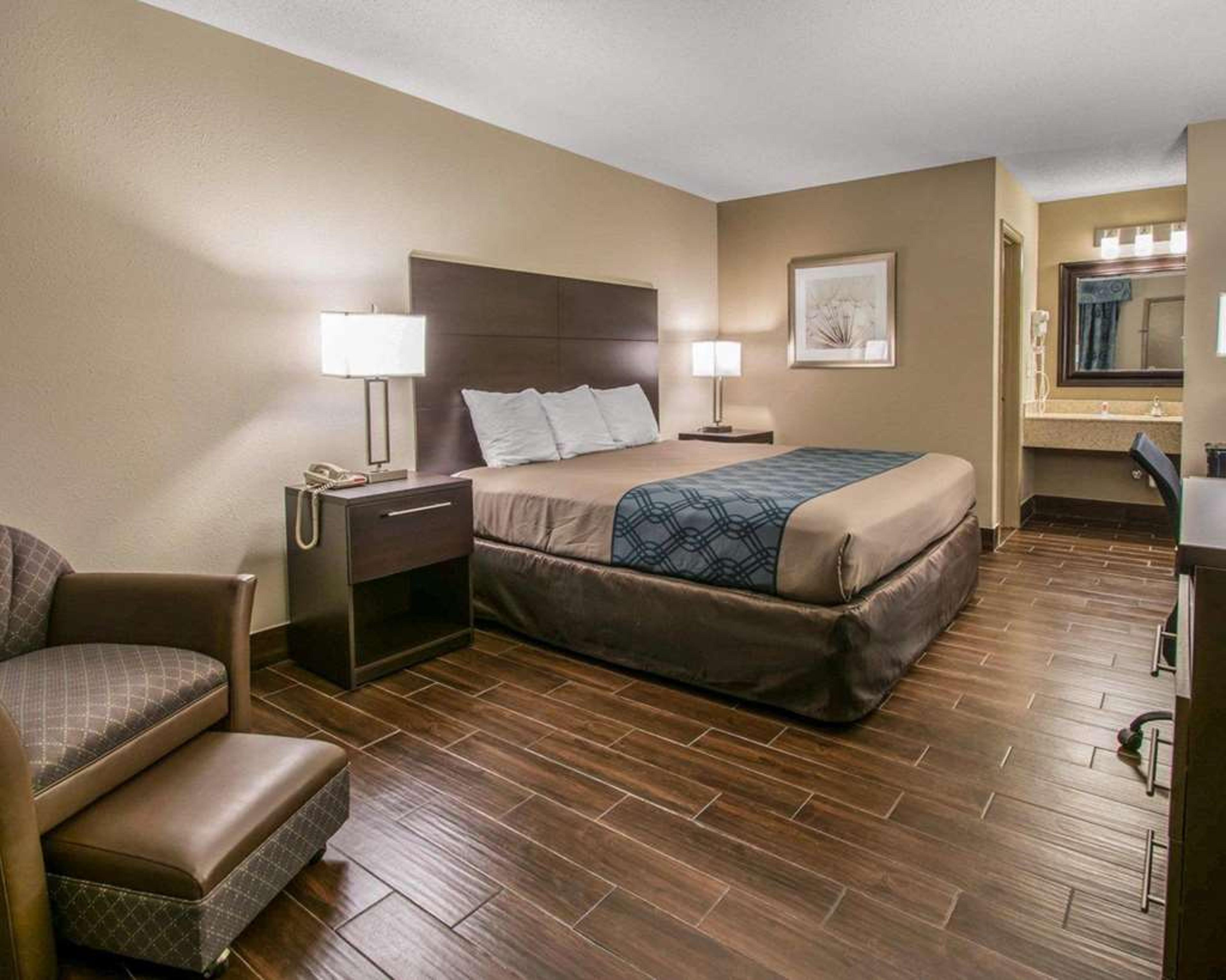 ECONO LODGE DEFUNIAK SPRINGS I-10