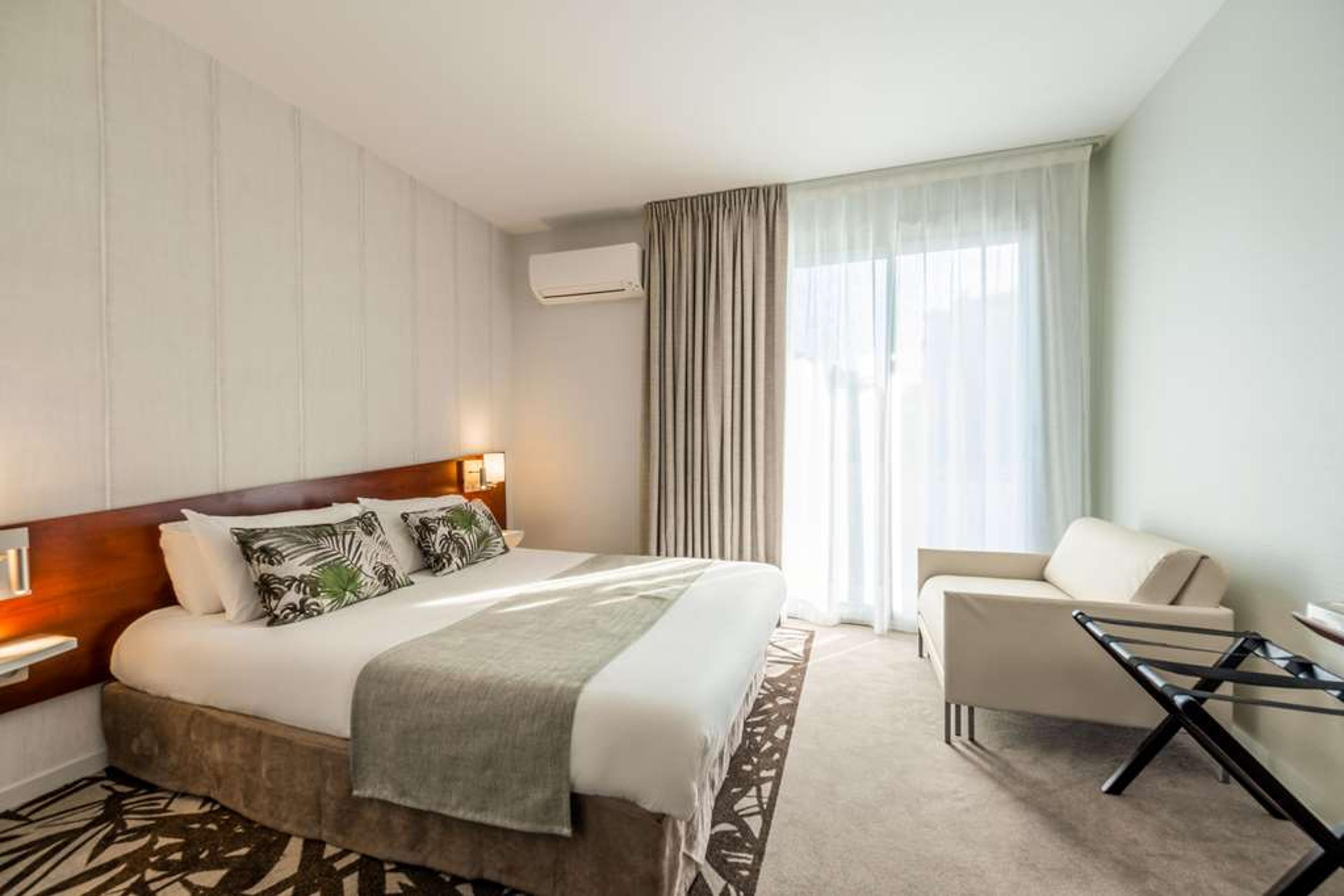 QUALITY HOTEL PAU CENTRE BOSQUET