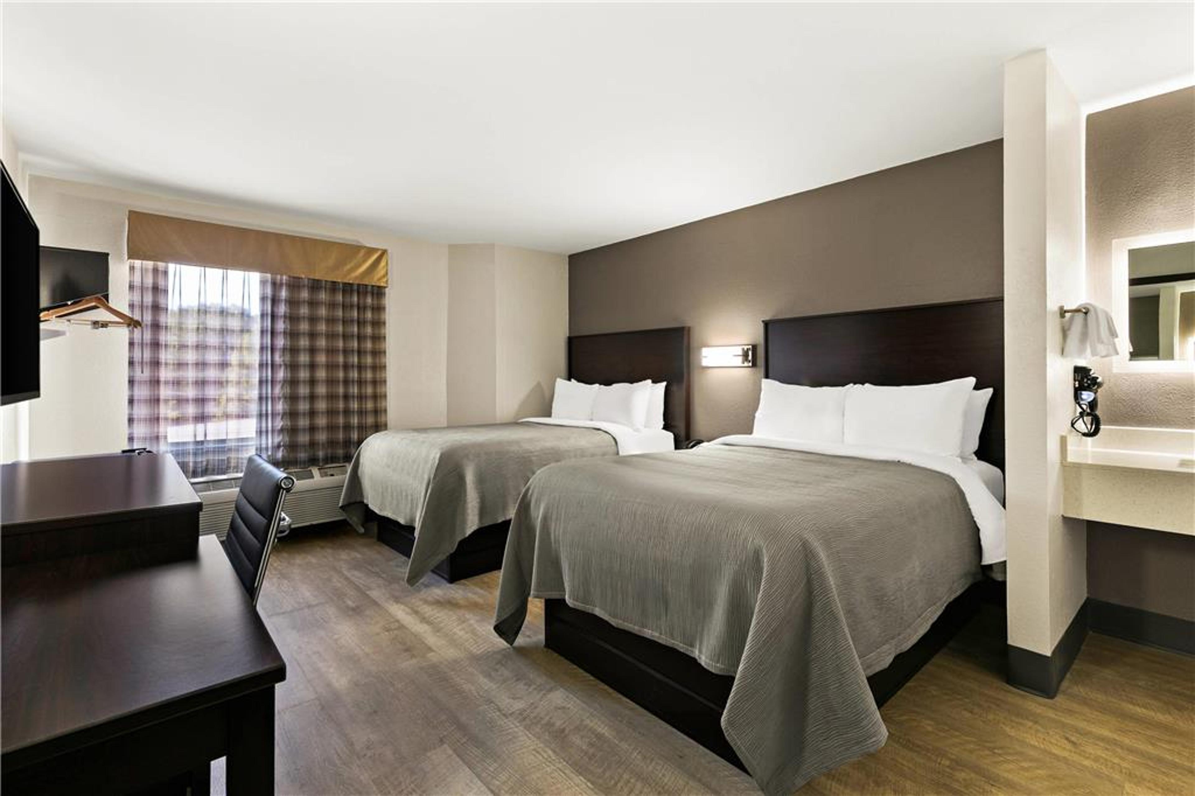 QUALITY INN LAVONIA