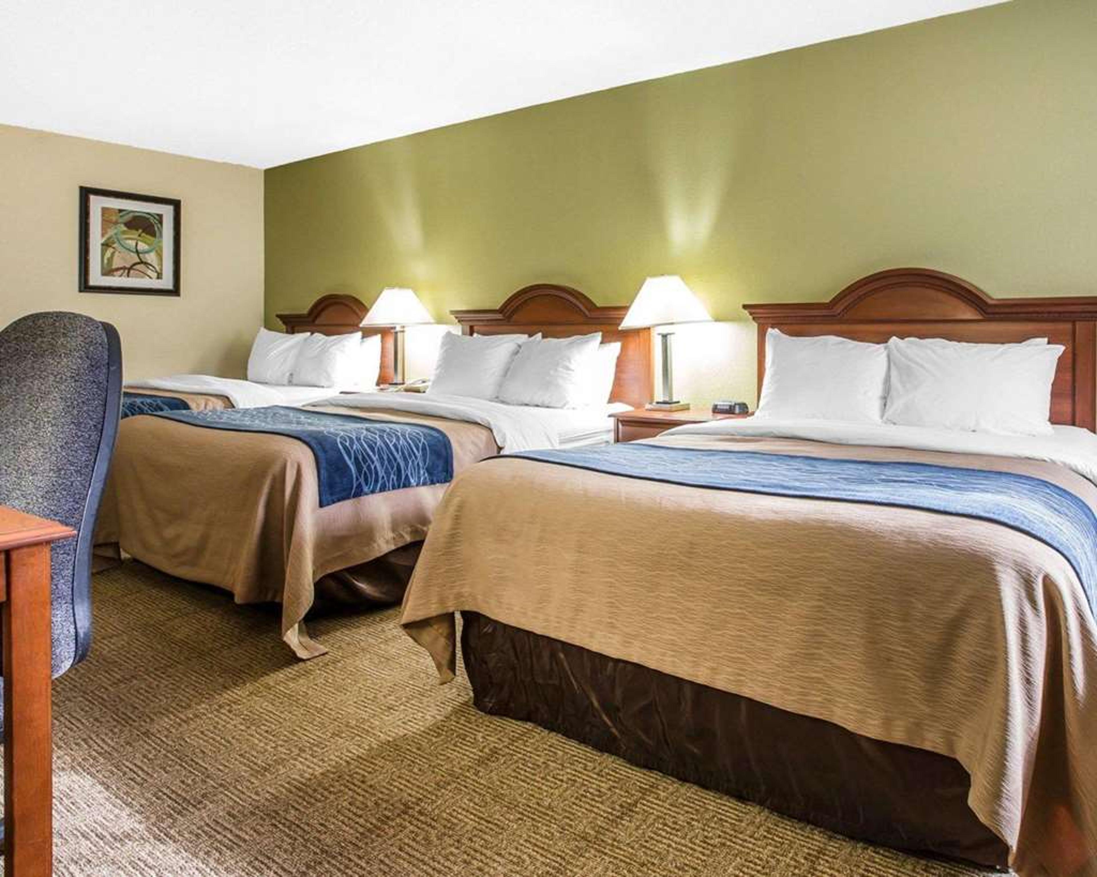 QUALITY INN DARIEN-NORTH BRUNSWICK