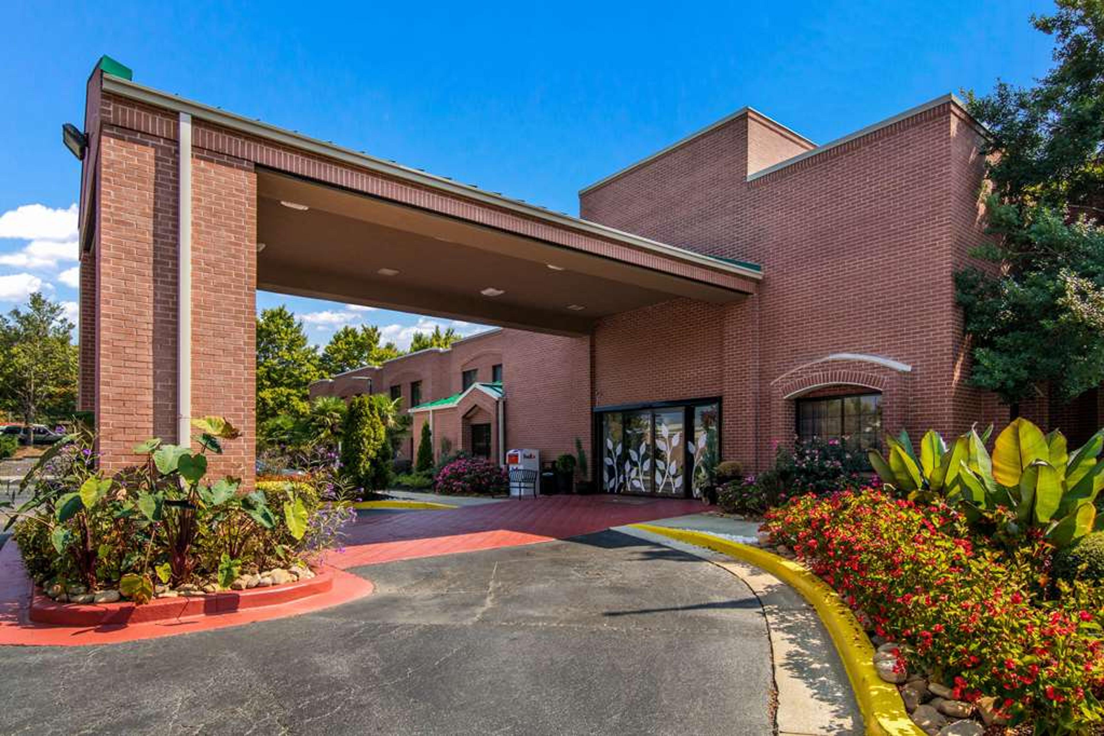 SLEEP INN NEAR THE AVENUE