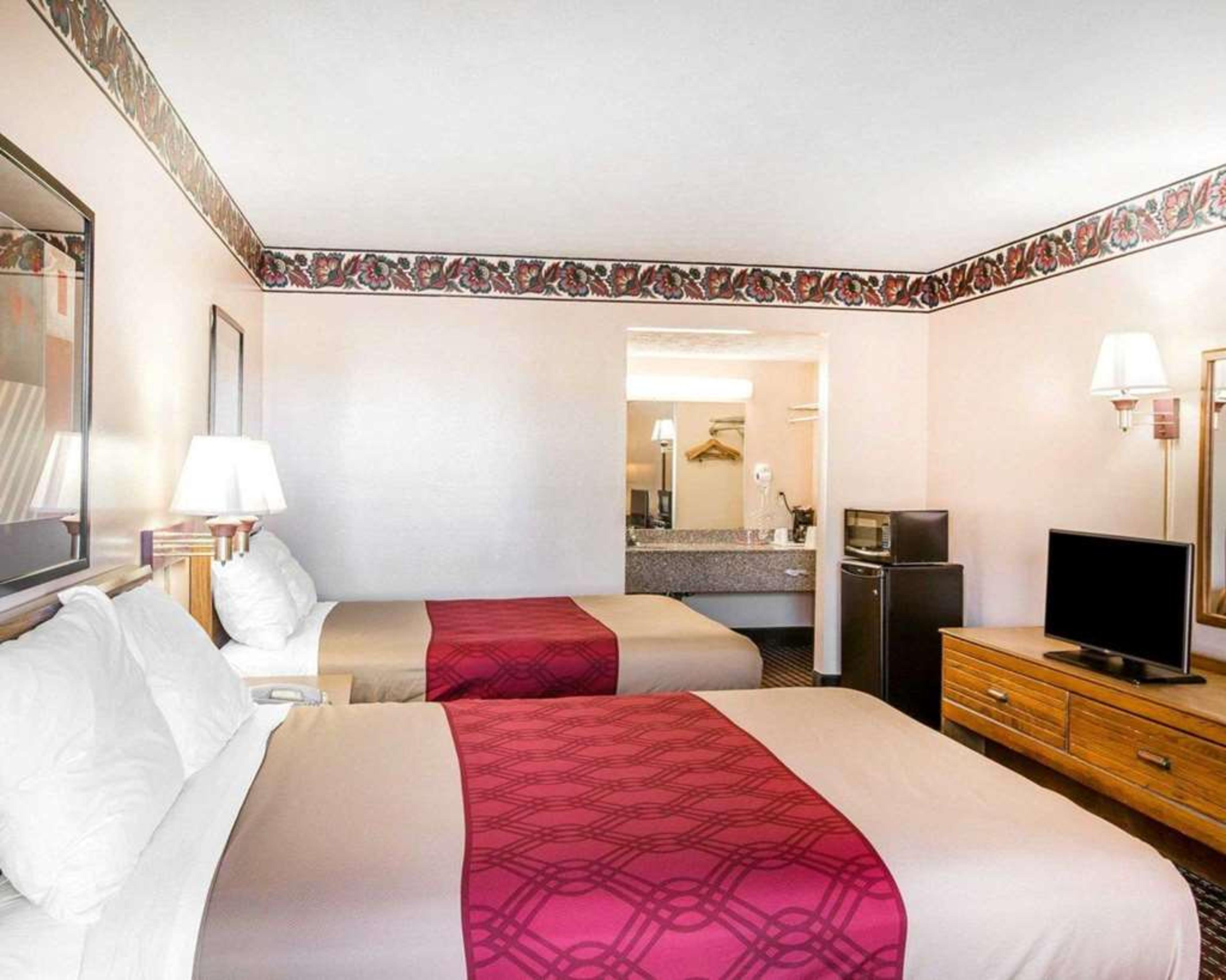 ECONO LODGE MCDONOUGH SOUTH