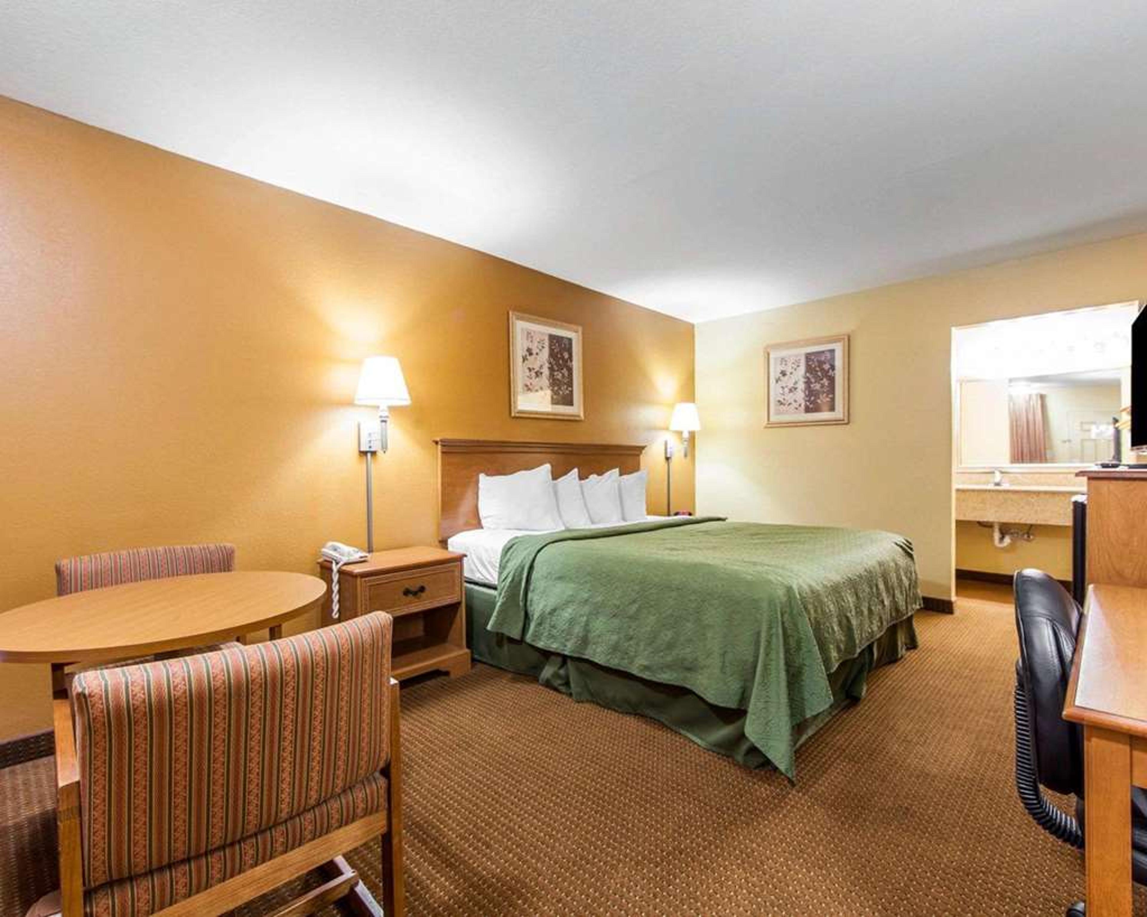 QUALITY INN AND SUITES CARTERSVILLE