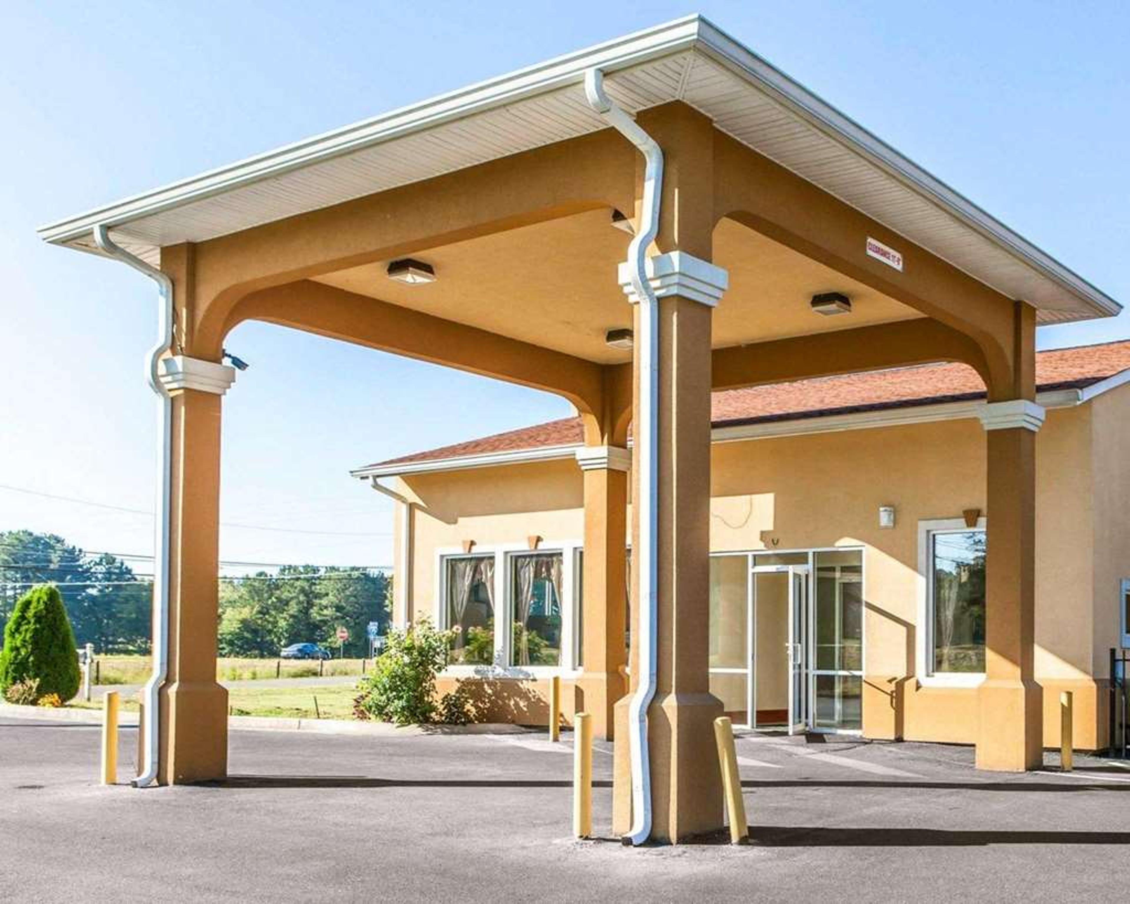 QUALITY INN AND SUITES CARTERSVILLE