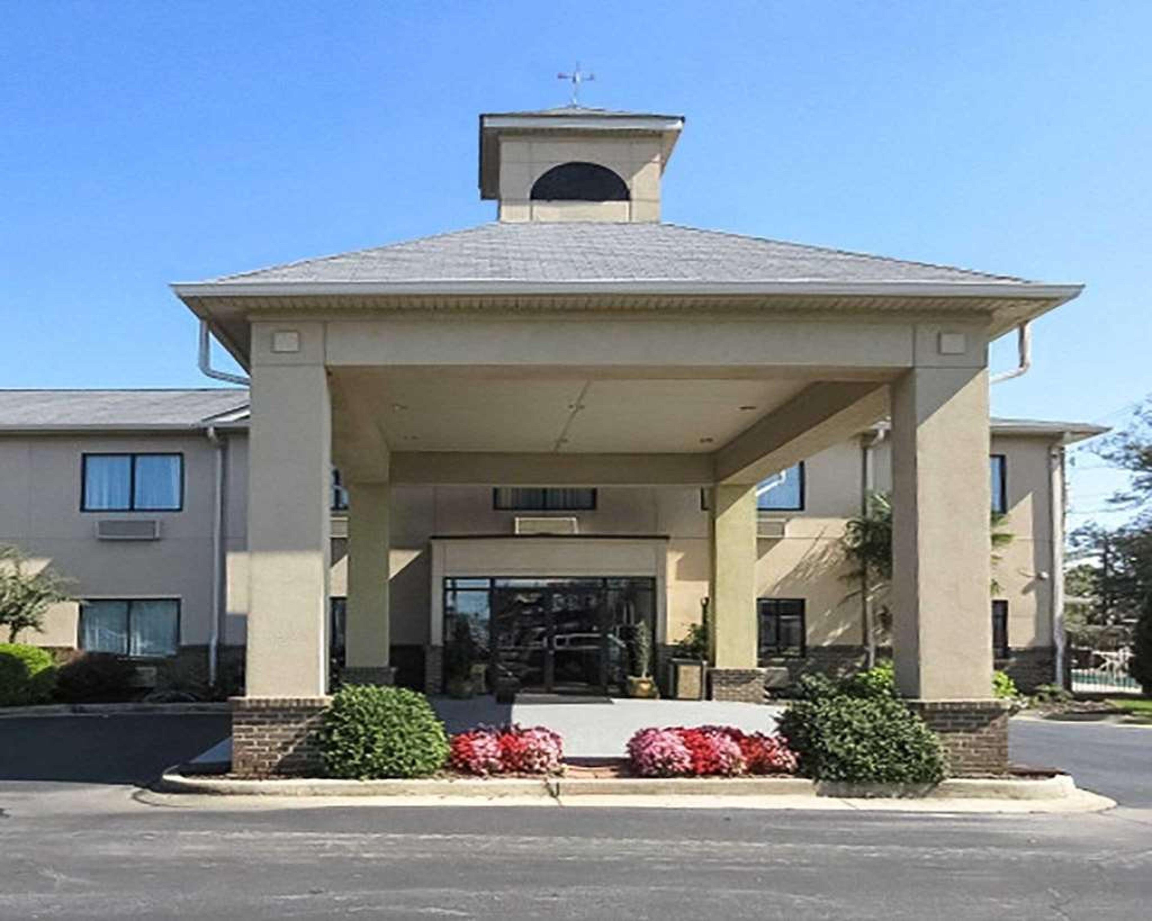 Hotel Photo 1