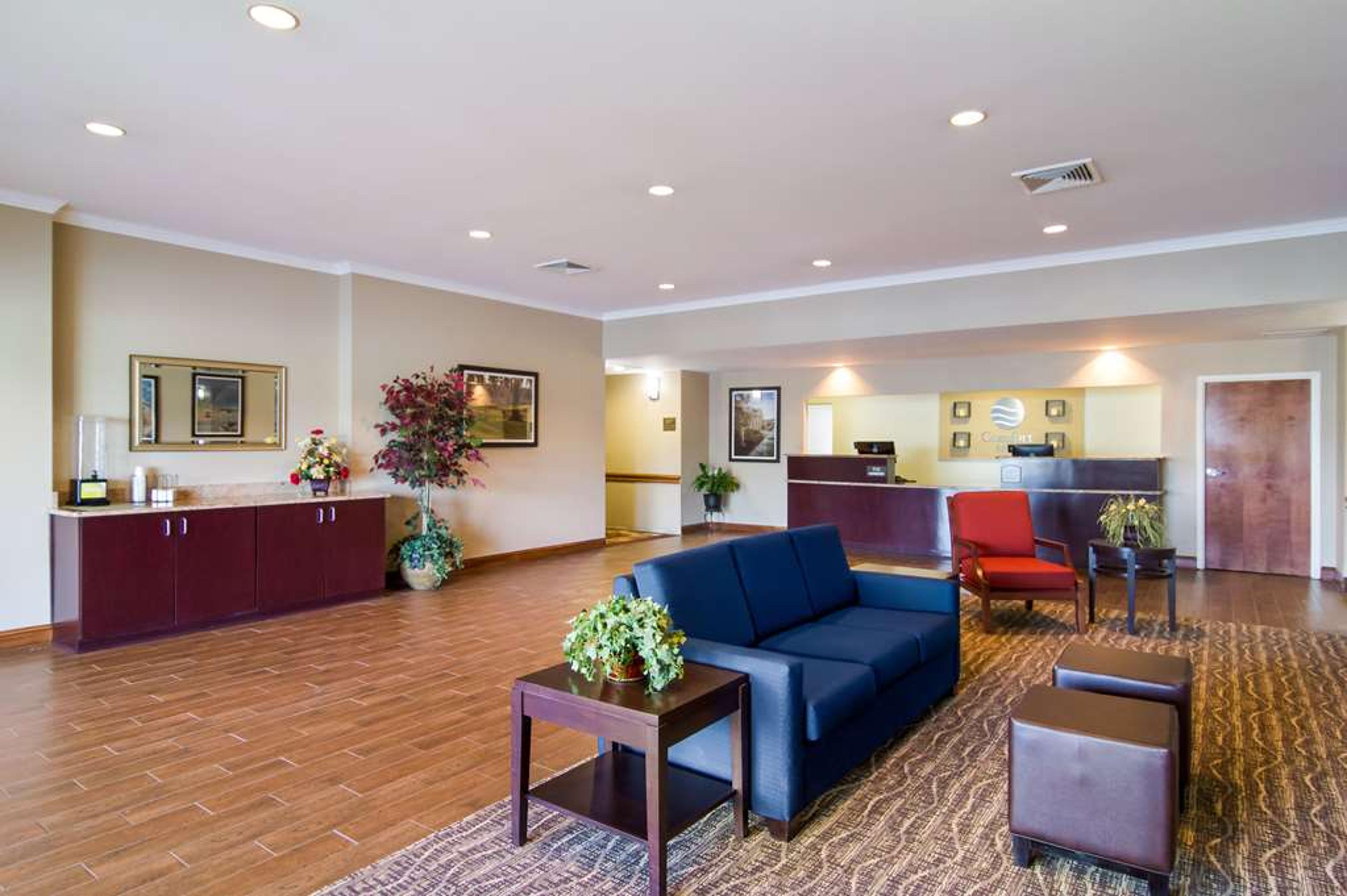 COMFORT INN BLACKSHEAR HWY 84