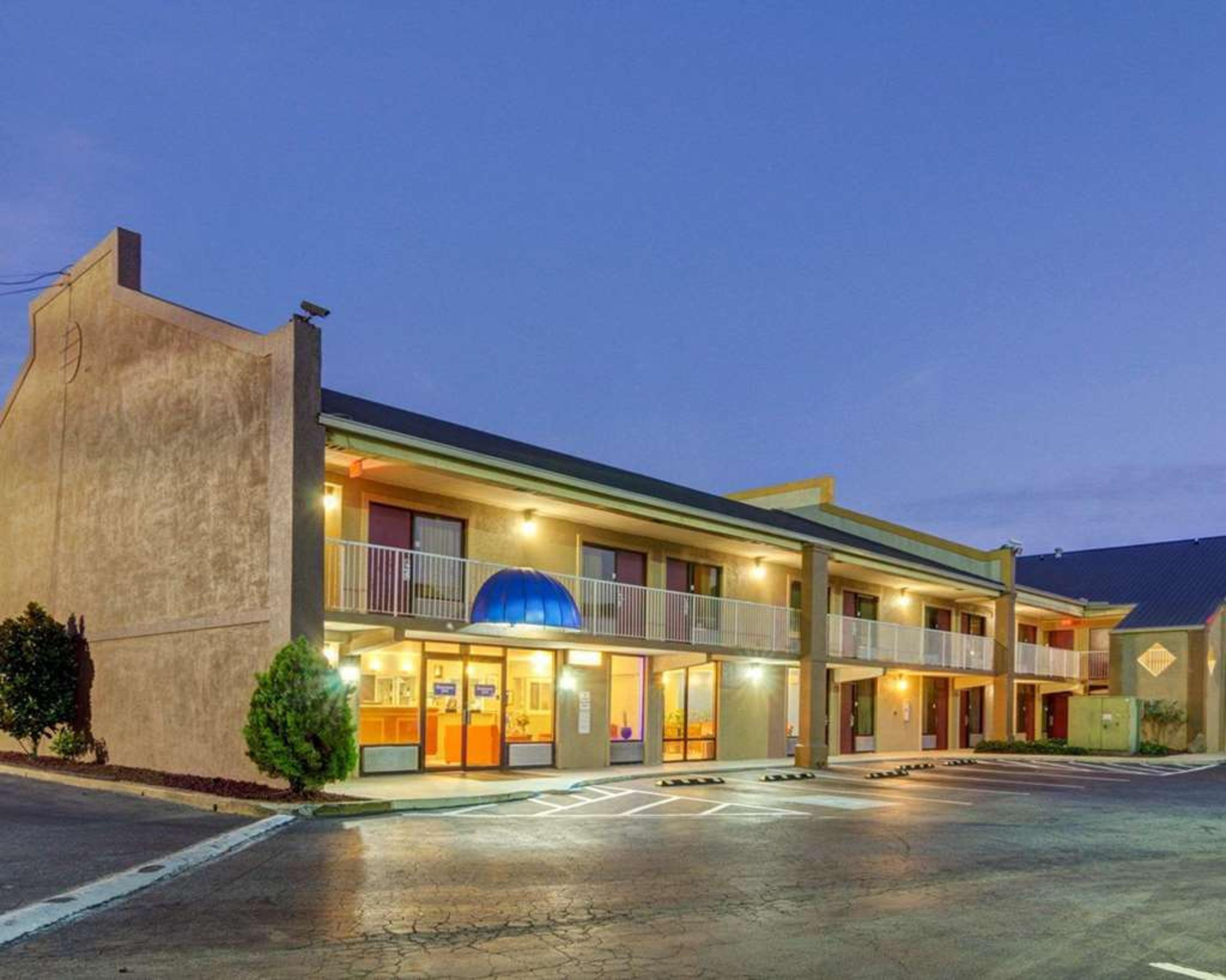 RODEWAY INN