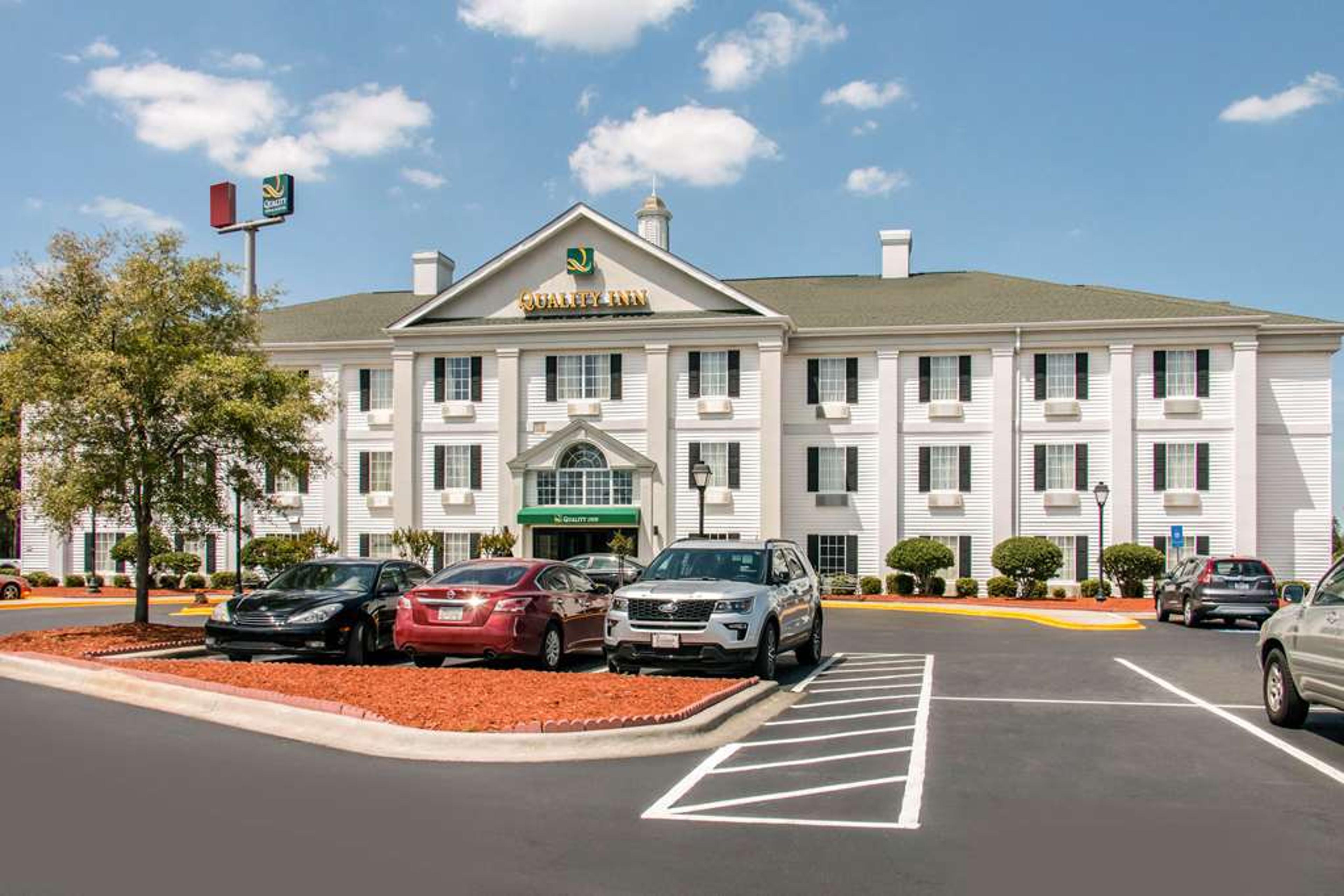 QUALITY INN POOLER - SAVANNAH I-95