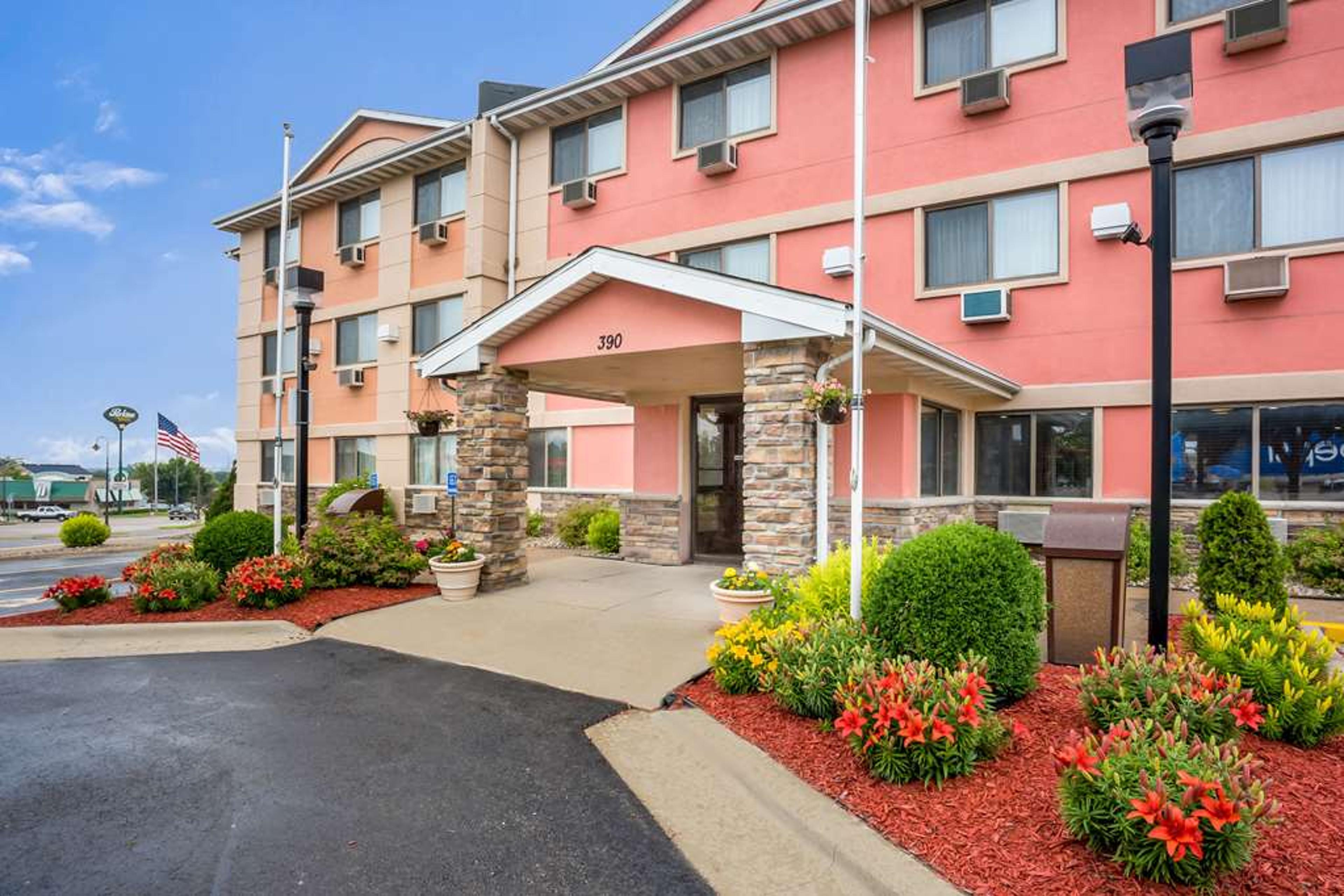 Hotel Photo 1