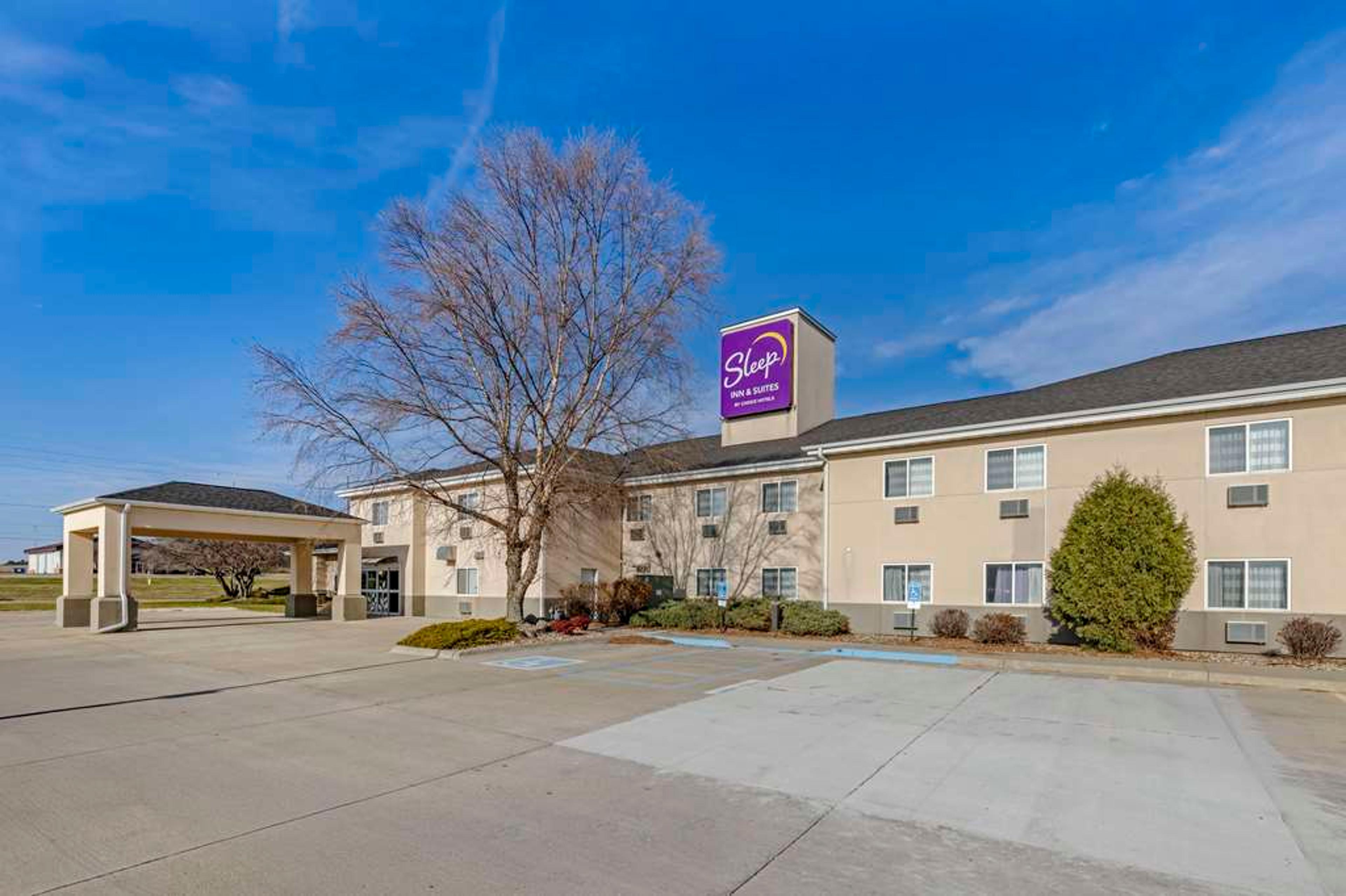 SLEEP INN AND SUITES