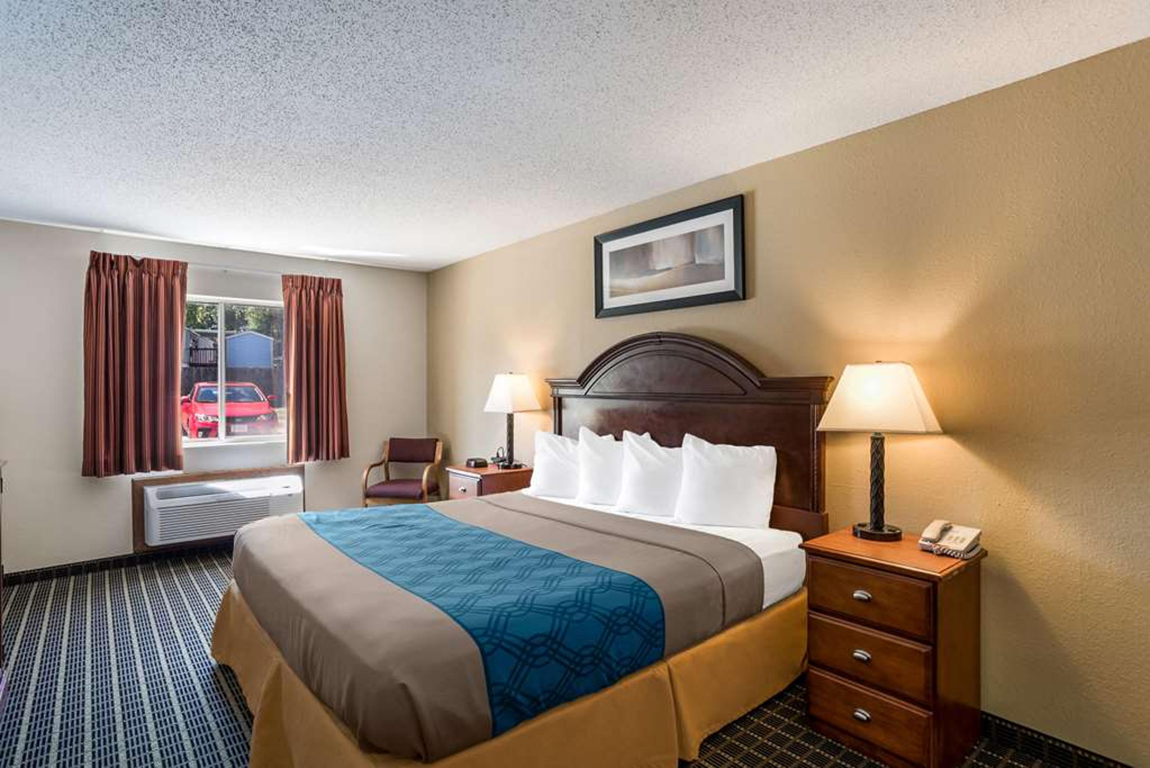 RODEWAY INN