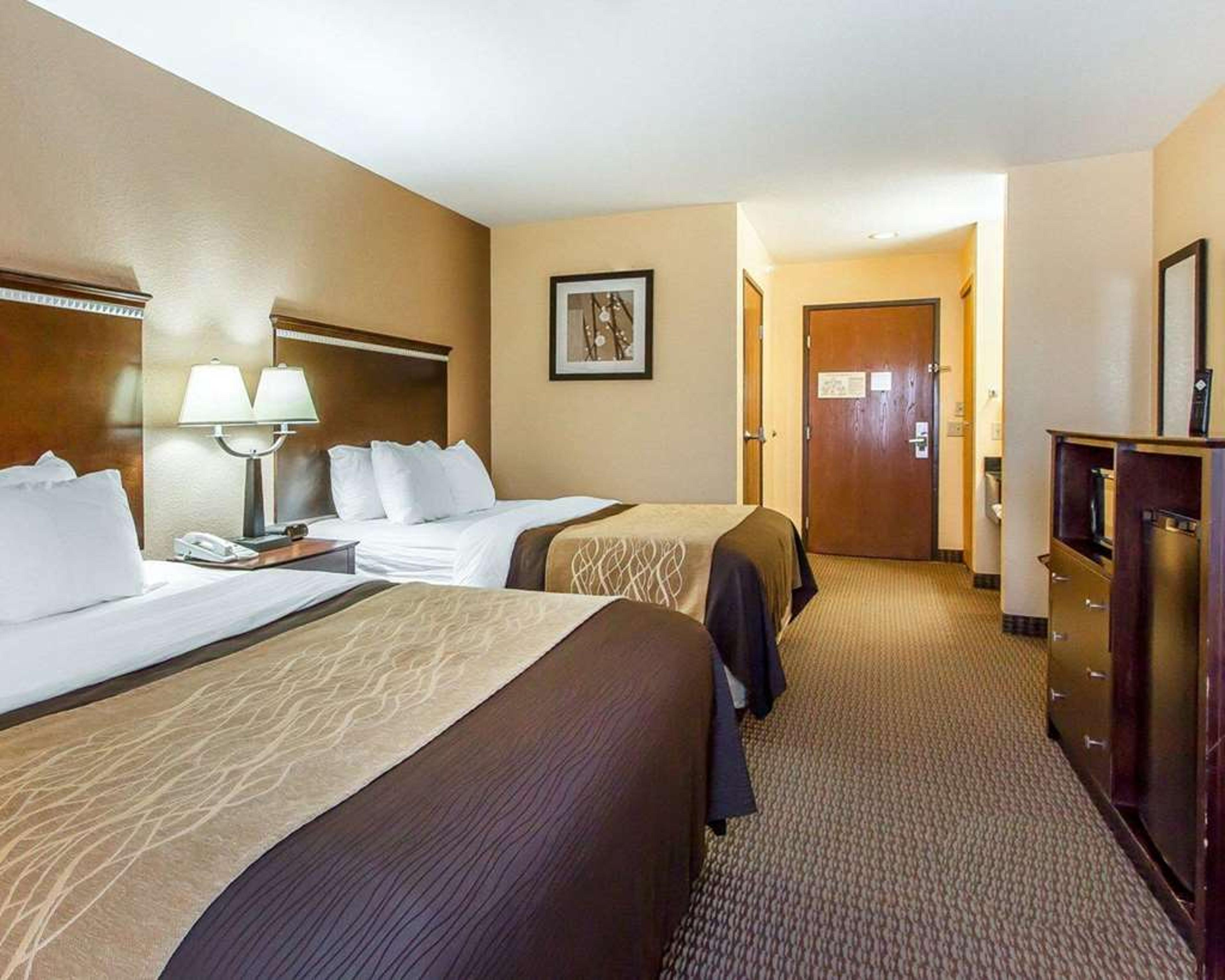 QUALITY INN & SUITES