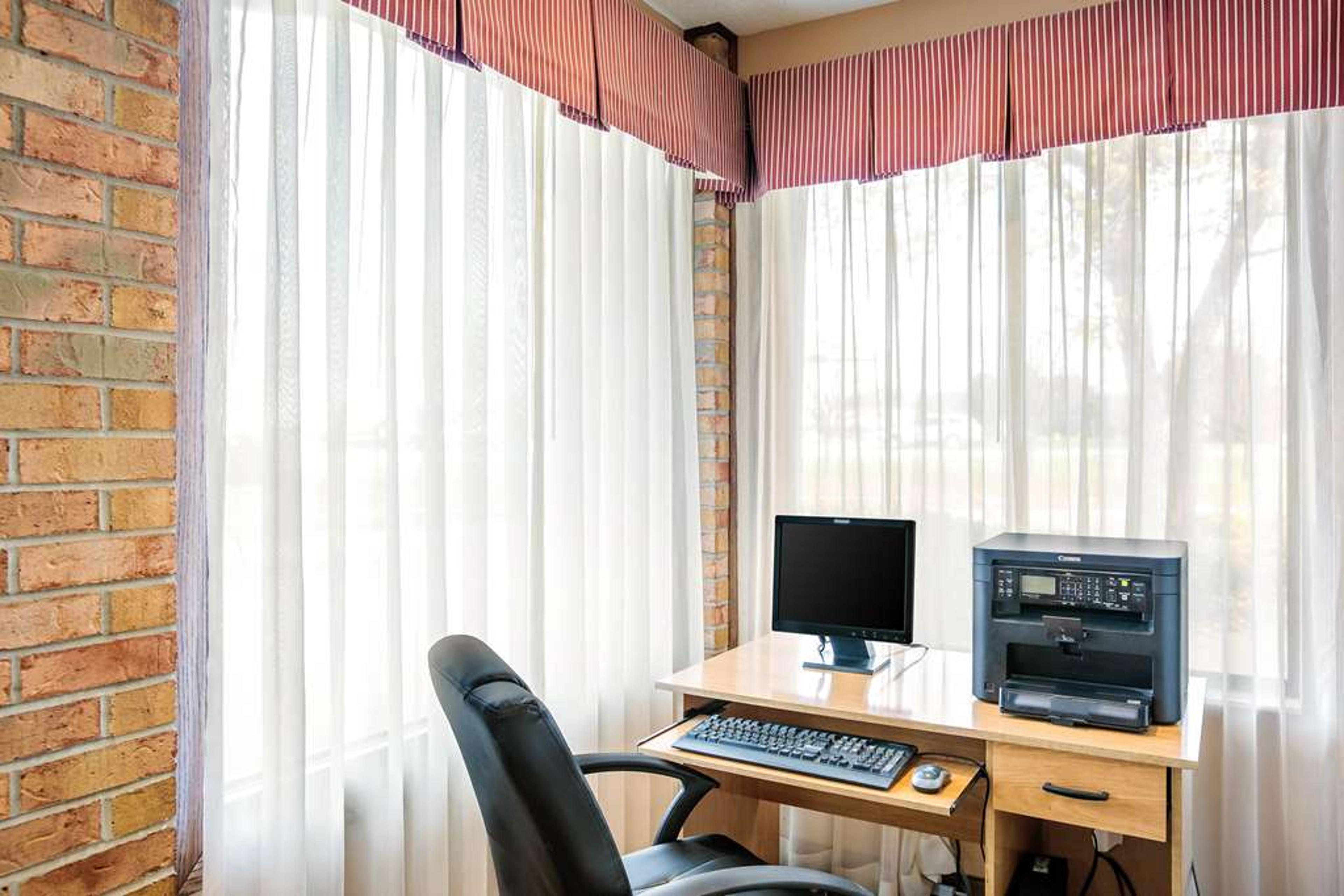 Hotel Photo 4