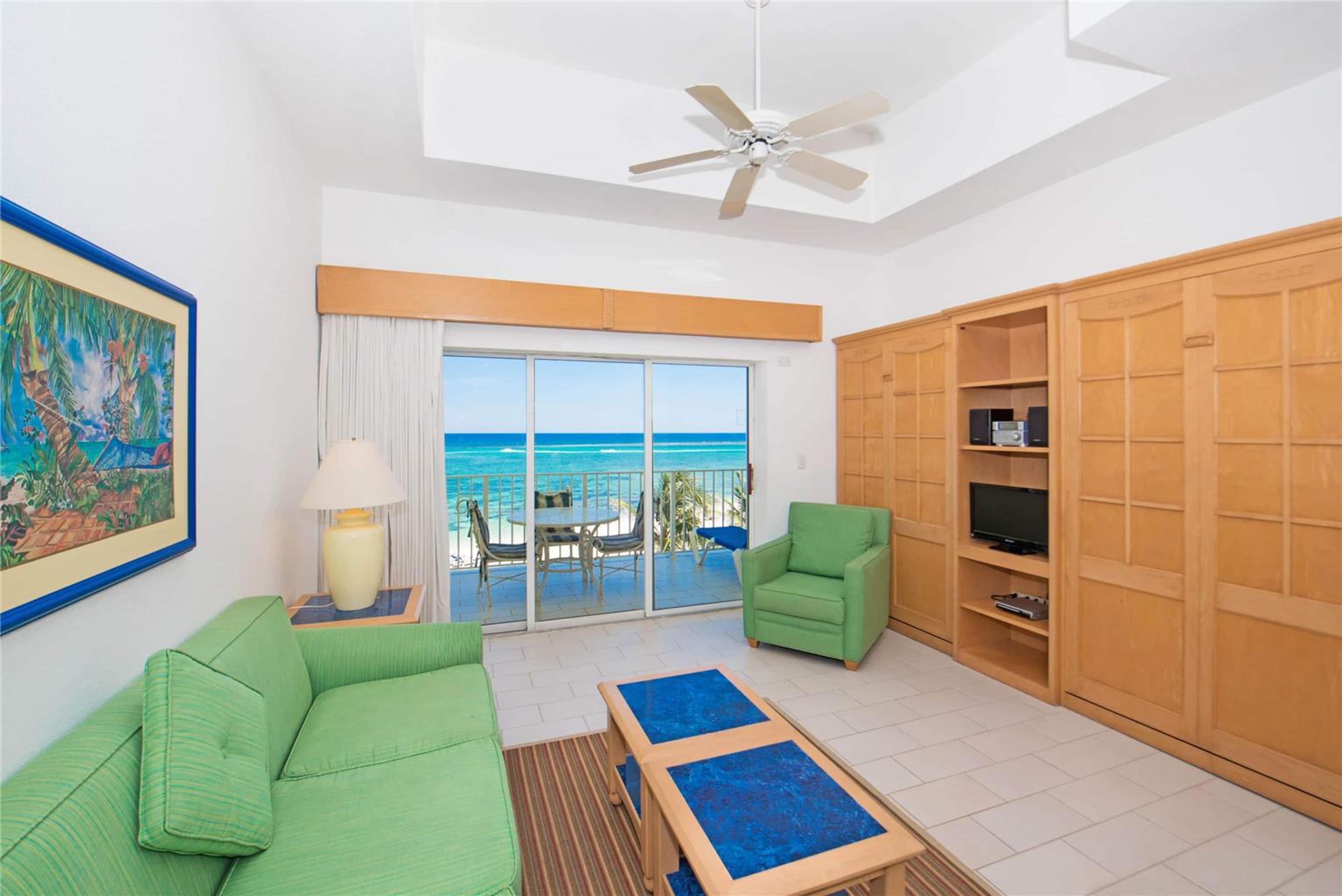 WYNDHAM REEF RESORT