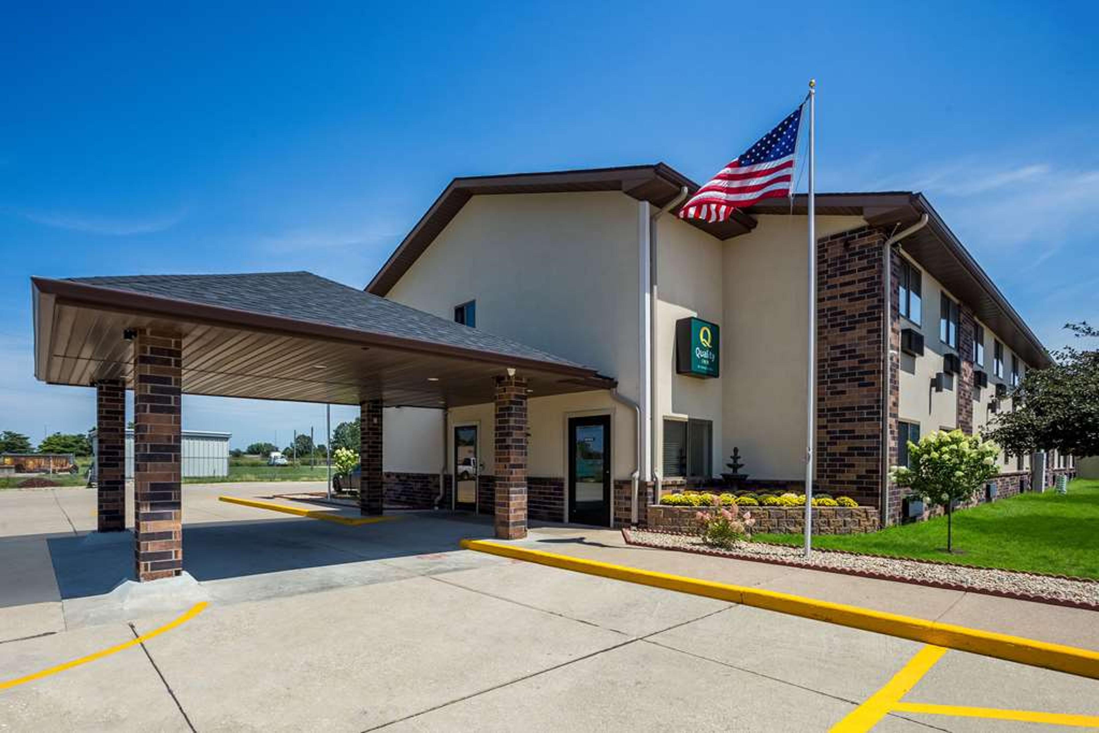 QUALITY INN GALESBURG NEAR US HIGHW