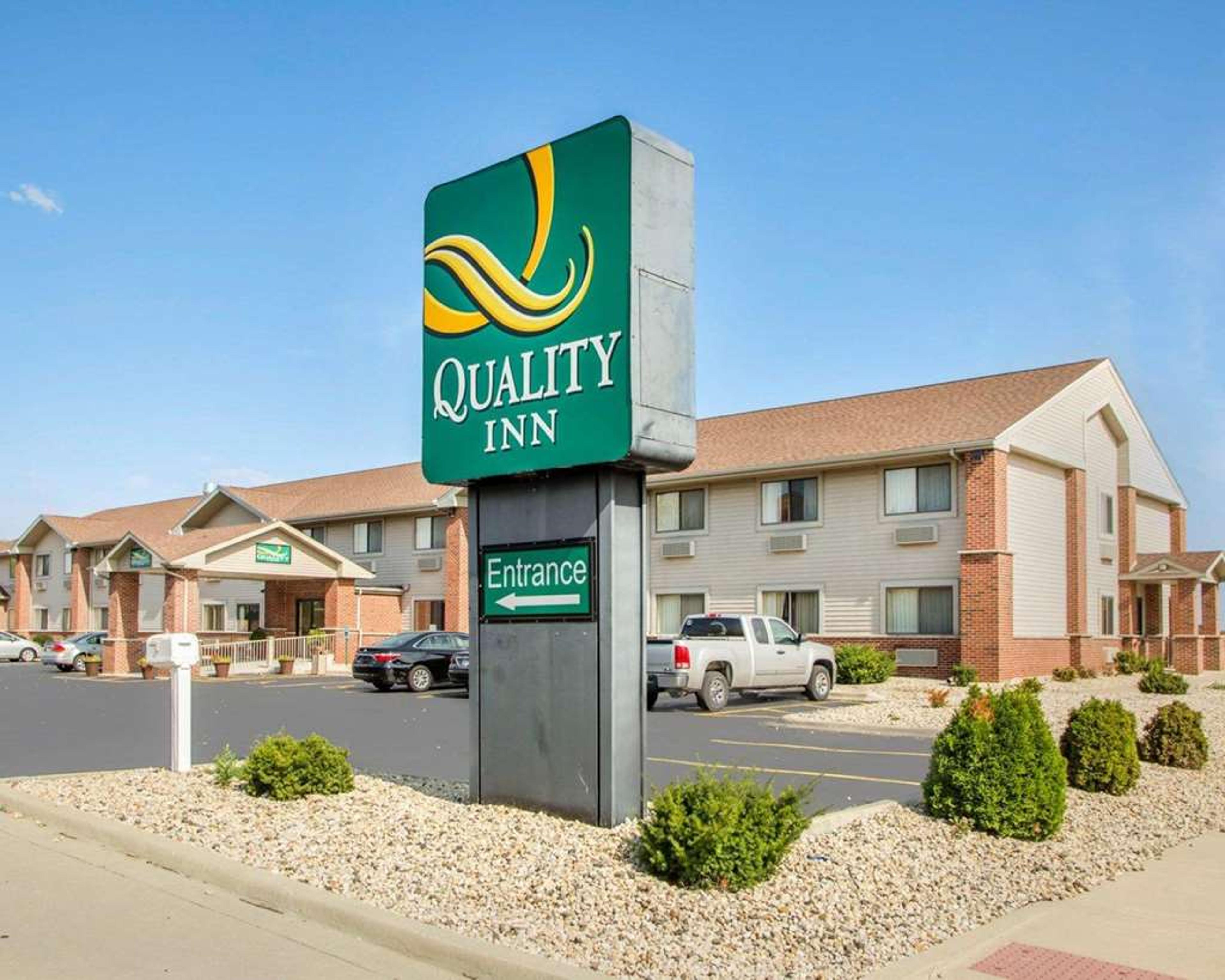 QUALITY INN OTTAWA NEAR STARVED ROC