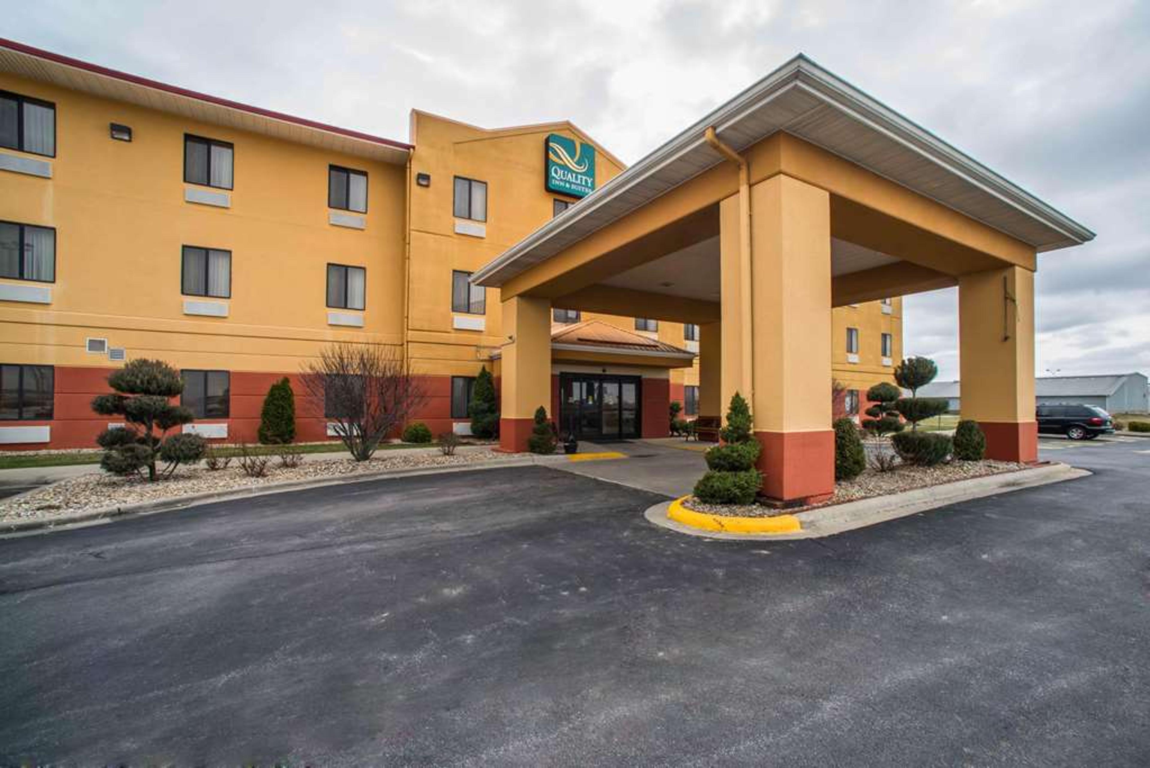 QUALITY INN LITCHFIELD RT 66