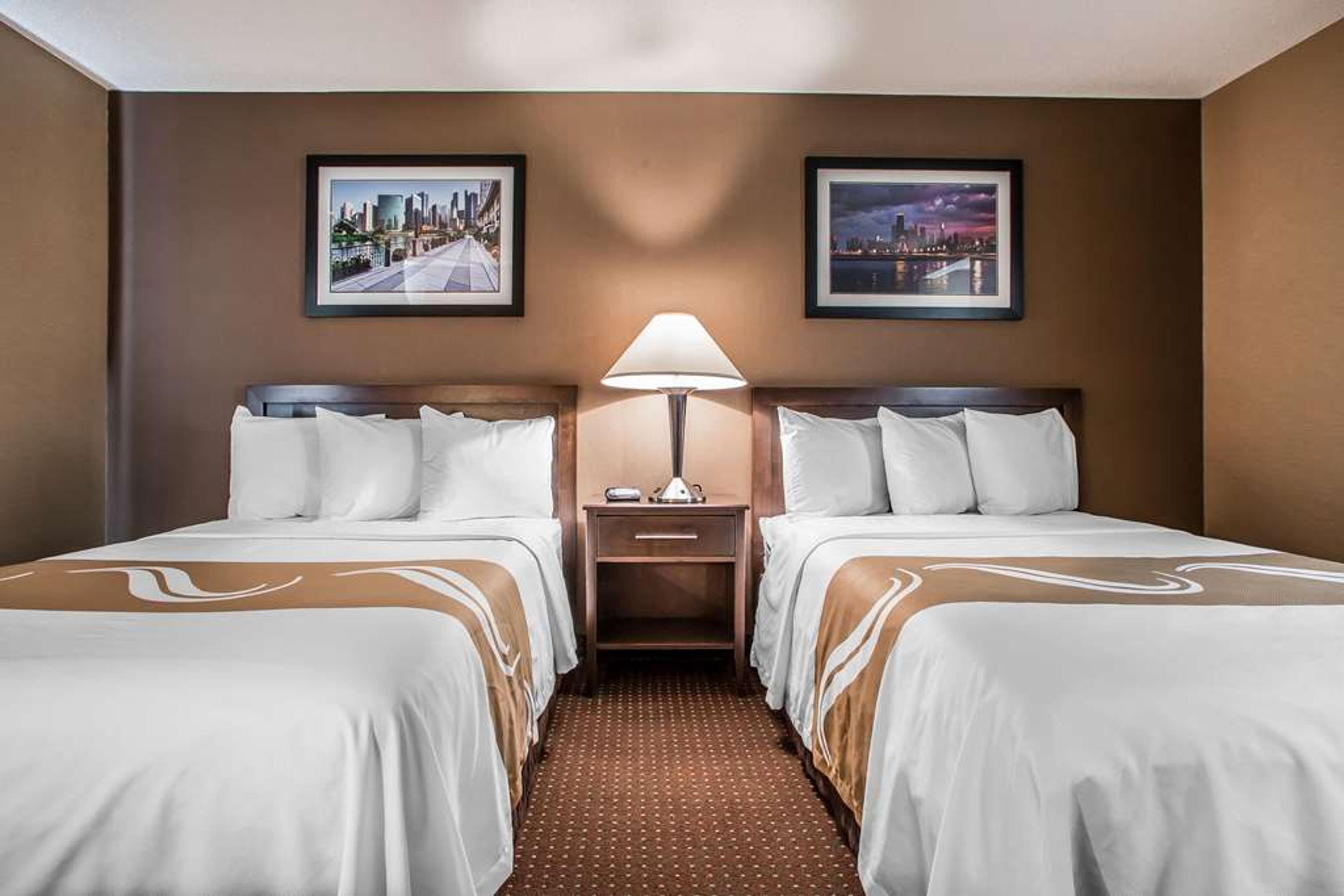QUALITY INN ELGIN I-90