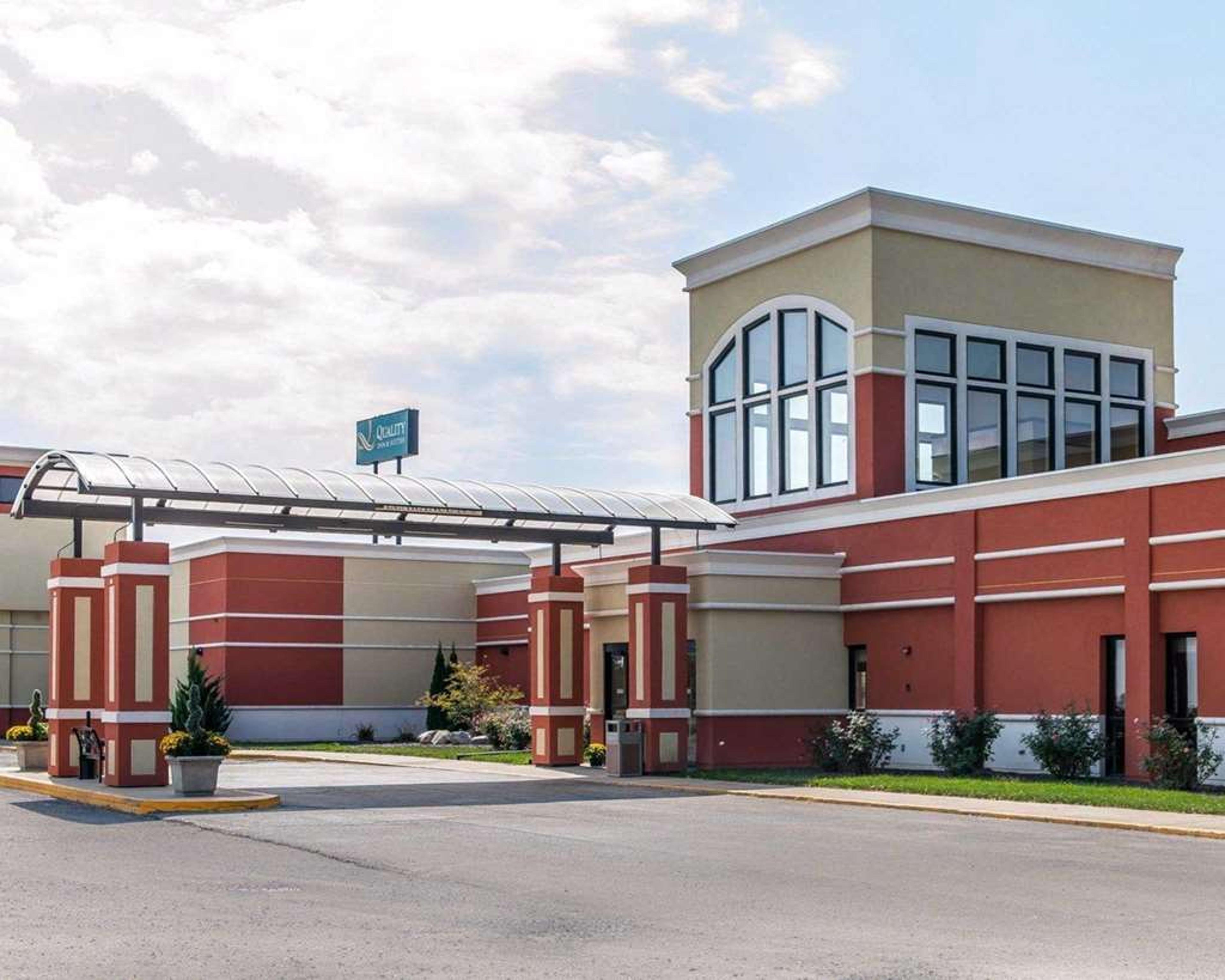 QUALITY INN AND SUITES MATTOON SOUT