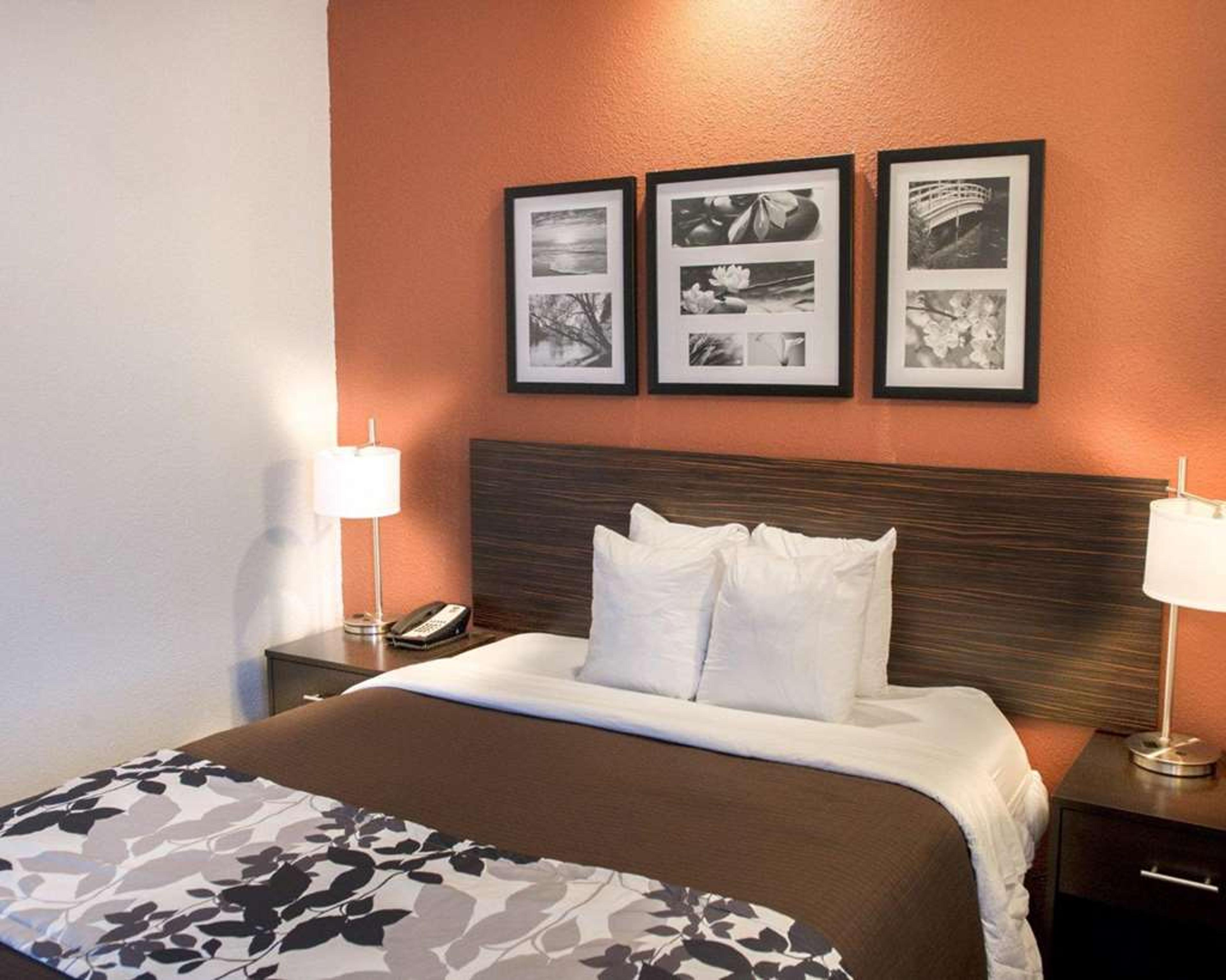 SLEEP INN OFALLON NEAR I-64