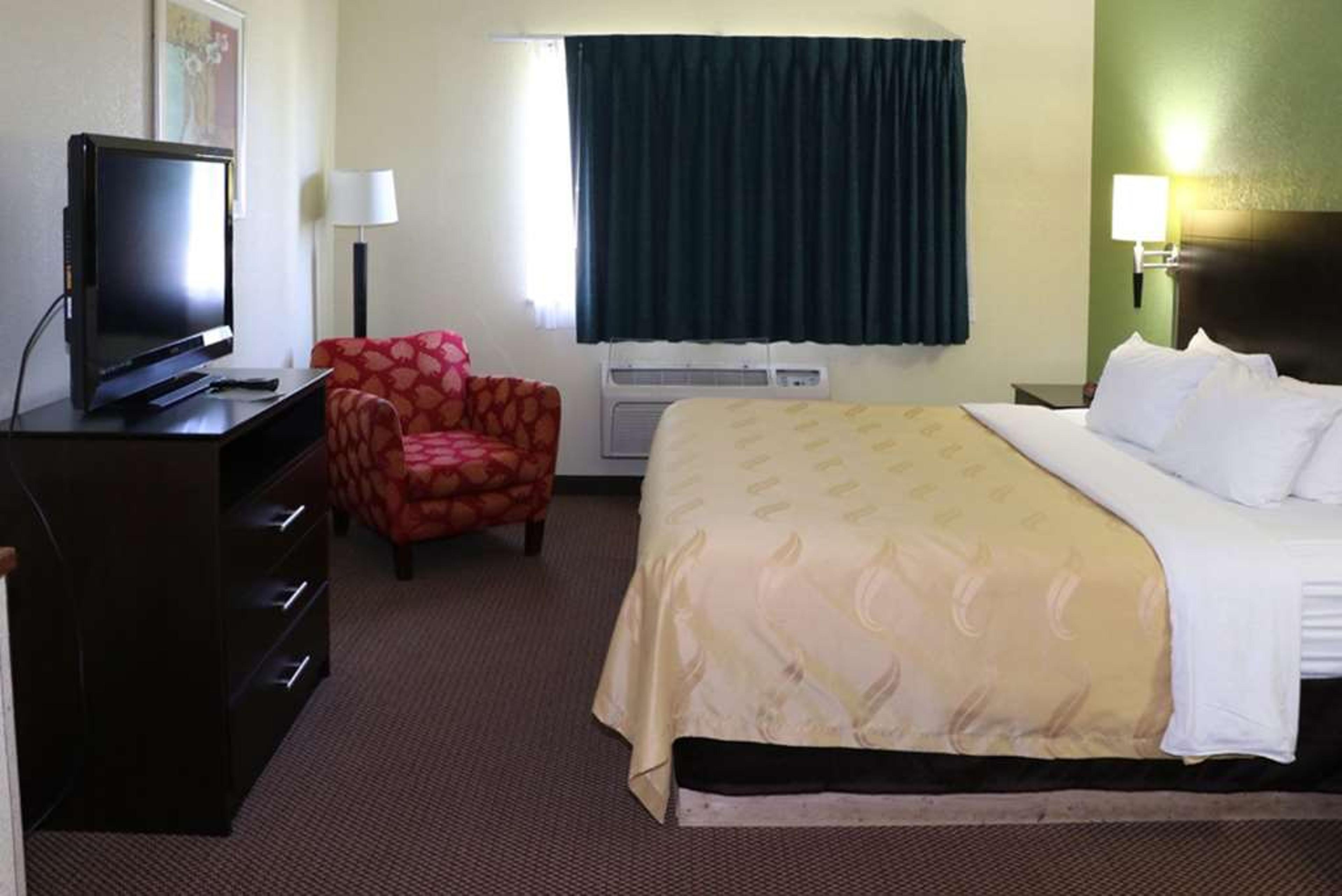 QUALITY INN EAST
